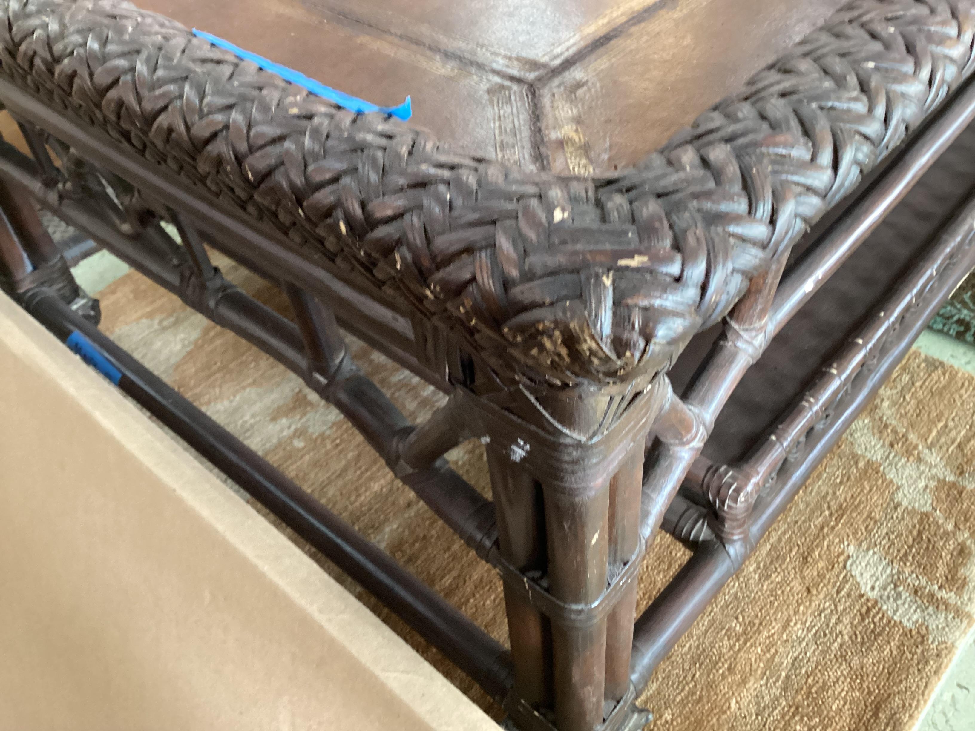 Mesa de Cocktail Vintage de Bambú y Cuero Tejido en venta 12