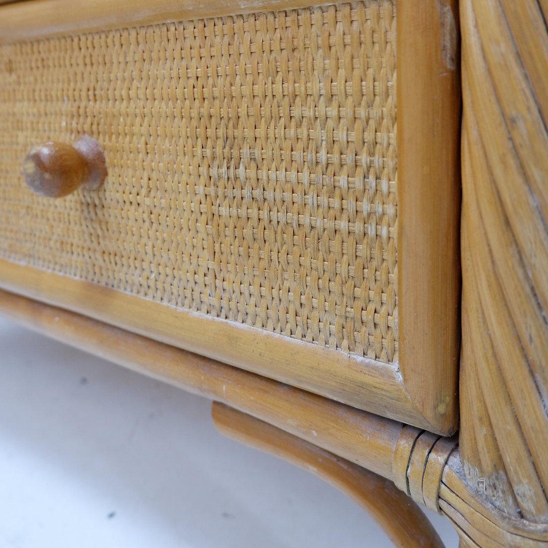 Libreria ad arco in bambù vintage con cassetti, anni '80 in vendita 7