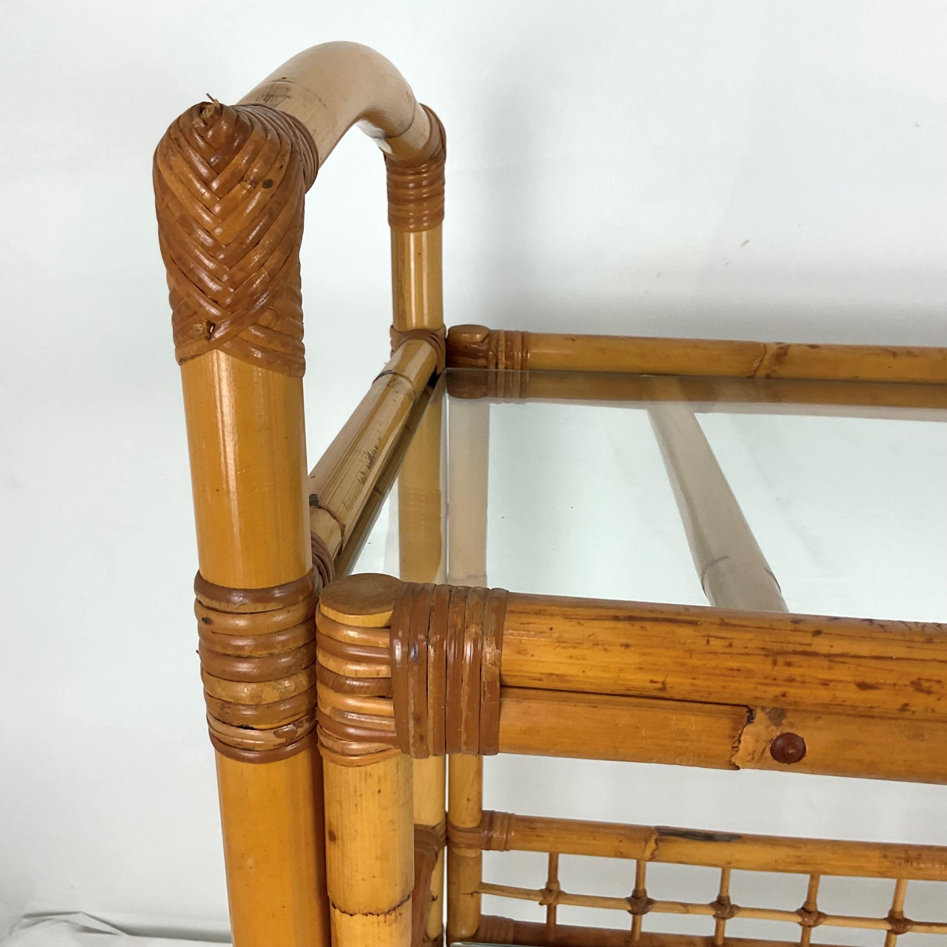 Mid-Century moderno Carrello da bar in bambù vintage in vendita