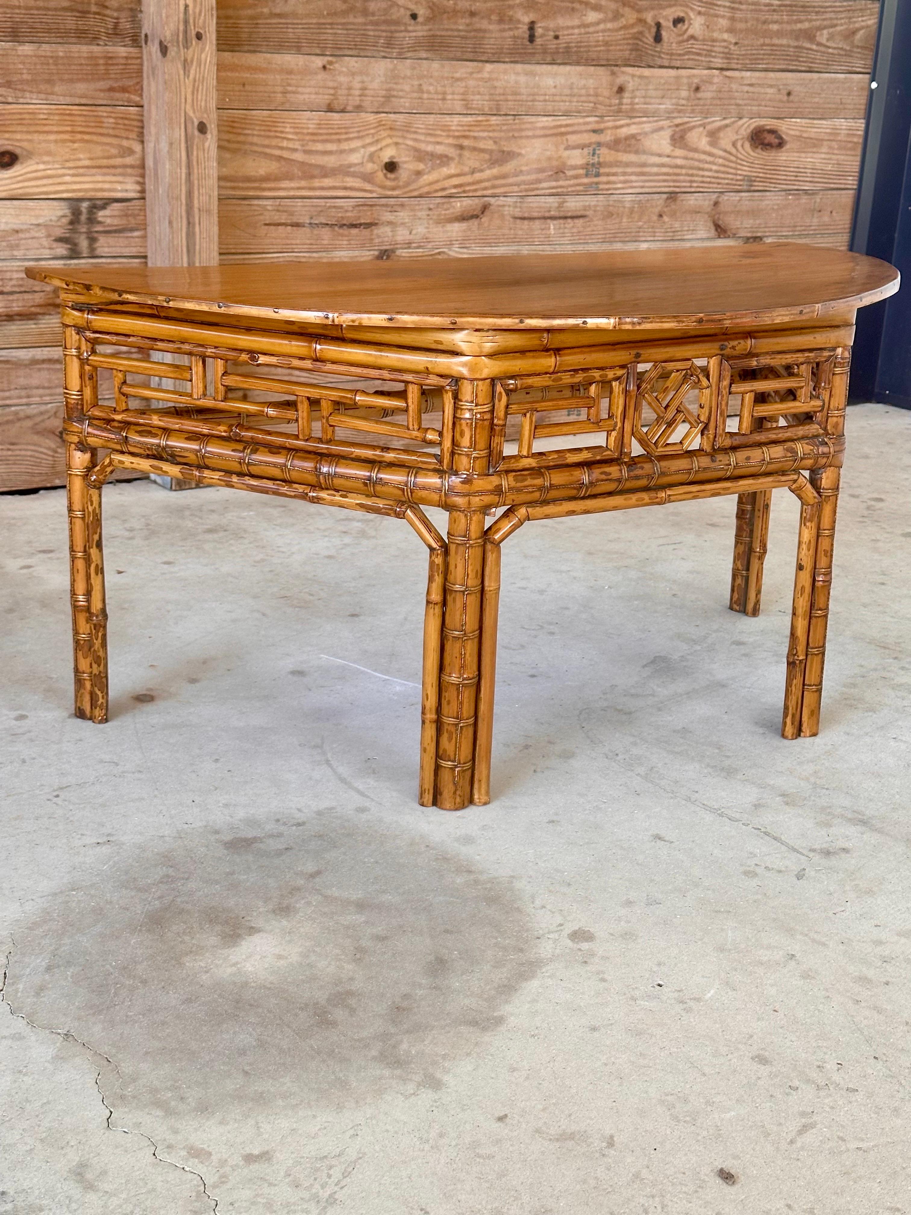 Vintage Bamboo Chinese Style Demi-Lune Center Table with Open Fretwork Design For Sale 6