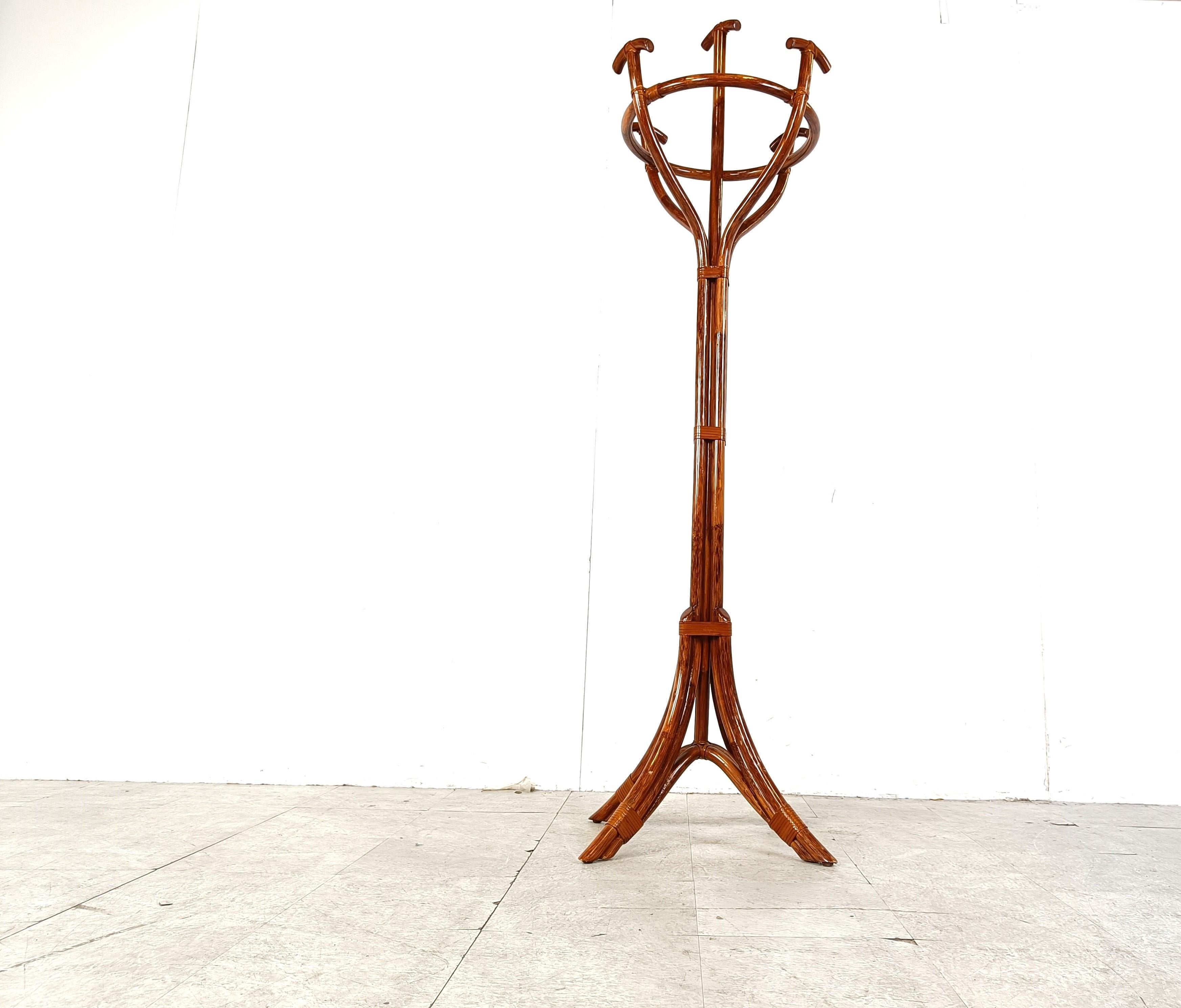 Vintage bamboo coat stand, 1970s For Sale at 1stDibs Foto & Idee Vintage bamboo coat stand, 1970s For Sale at 1stDibs Motiv