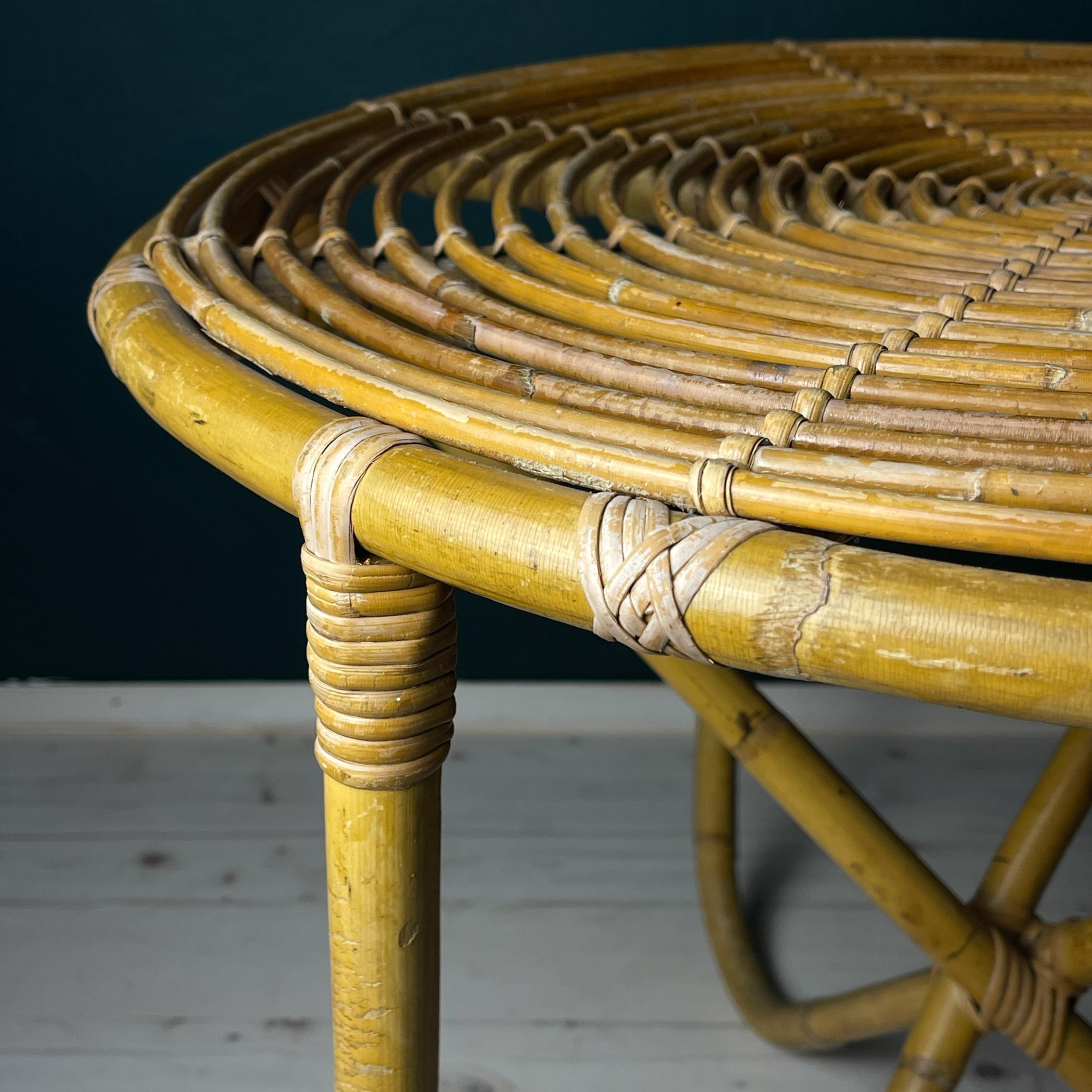 Table basse vintage en bambou, Italie, années 1960 Bon état - En vente à Miklavž Pri Taboru, SI