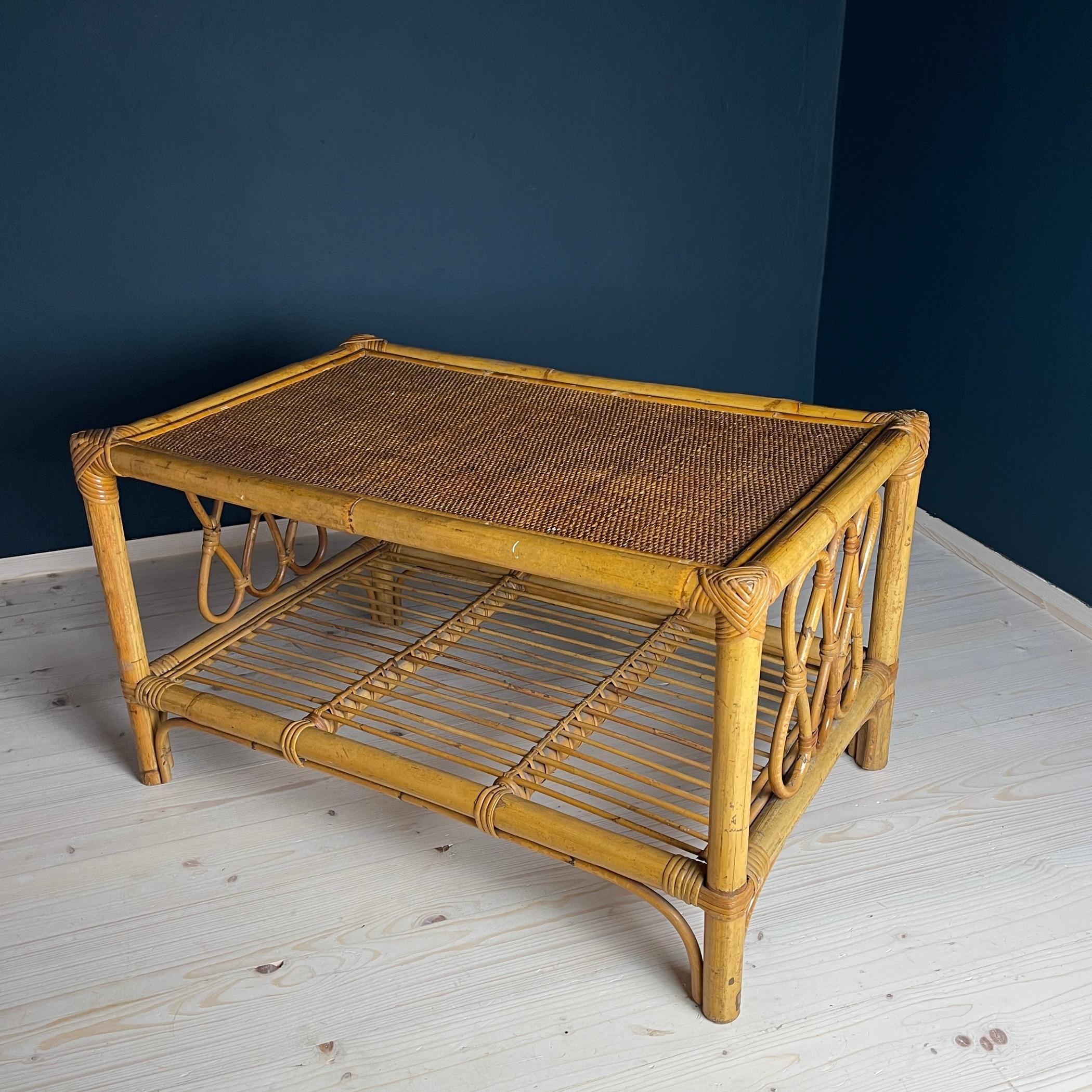 Vintage bamboo coffee table Italy 1970s For Sale 5