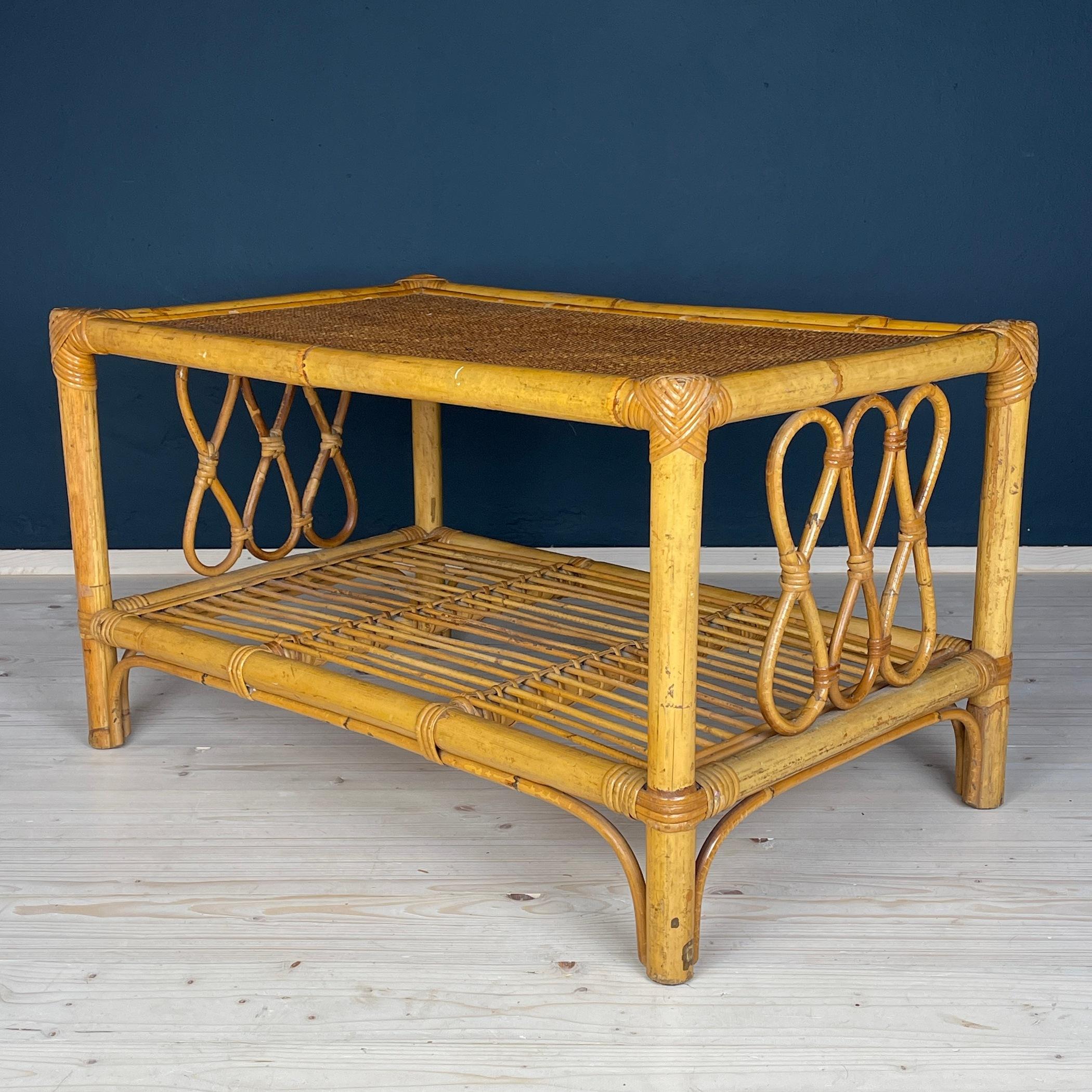 Vintage bamboo coffee table Italy 1970s For Sale 6