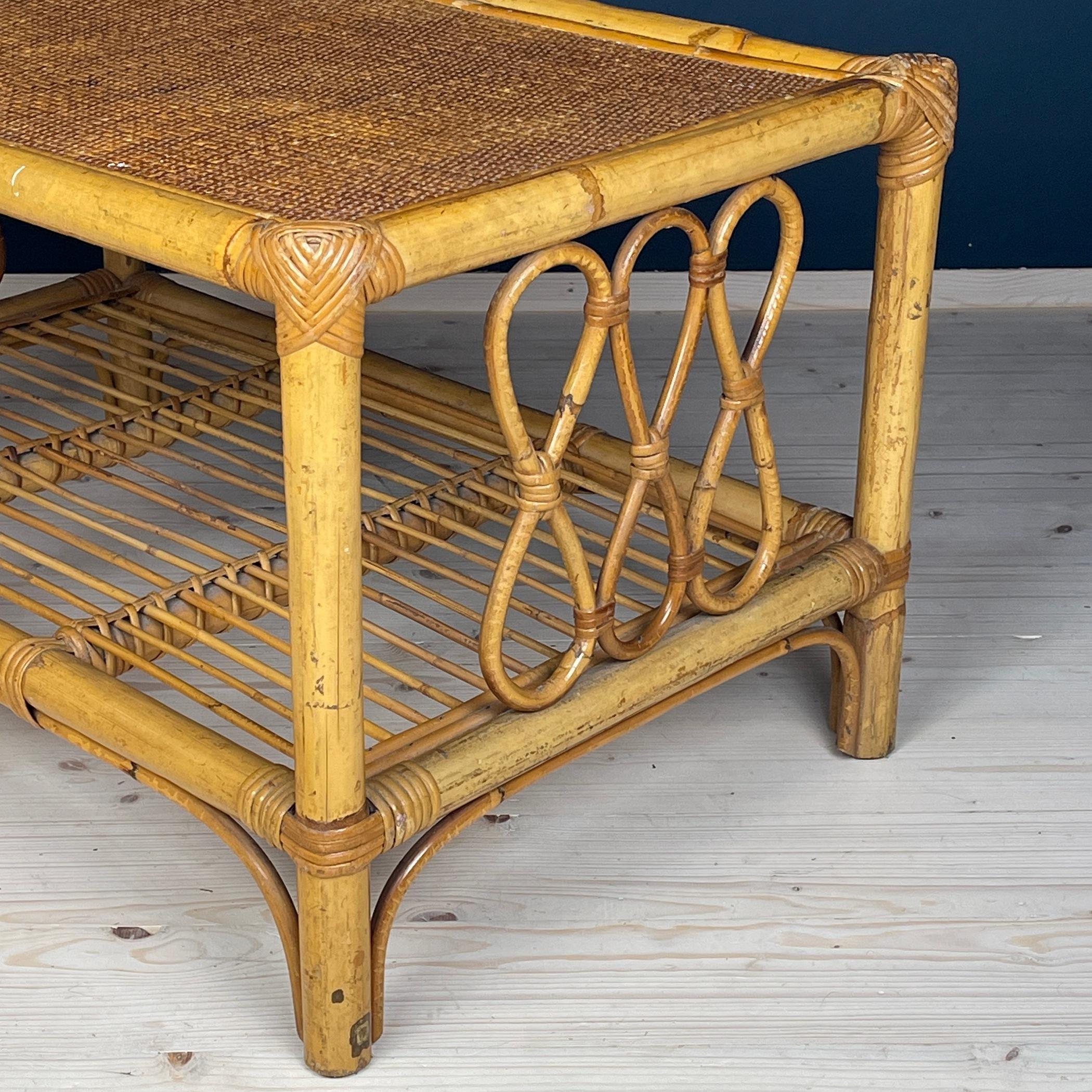 Vintage bamboo coffee table Italy 1970s For Sale 1