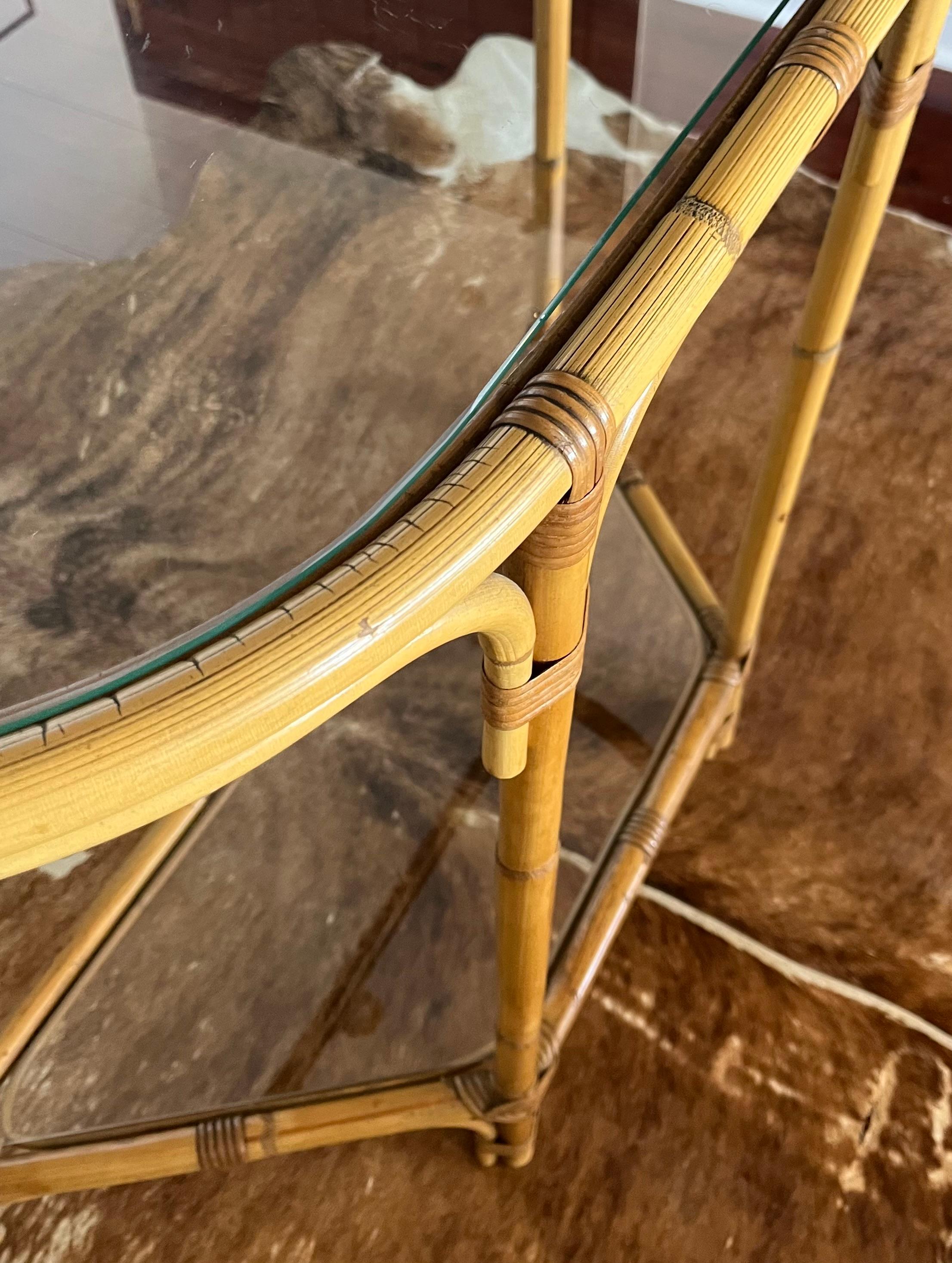Bamboo and Glass Console Table – Coastal Boho Entryway Bar, 1970s In Good Condition In São Domingos De Rana, PT