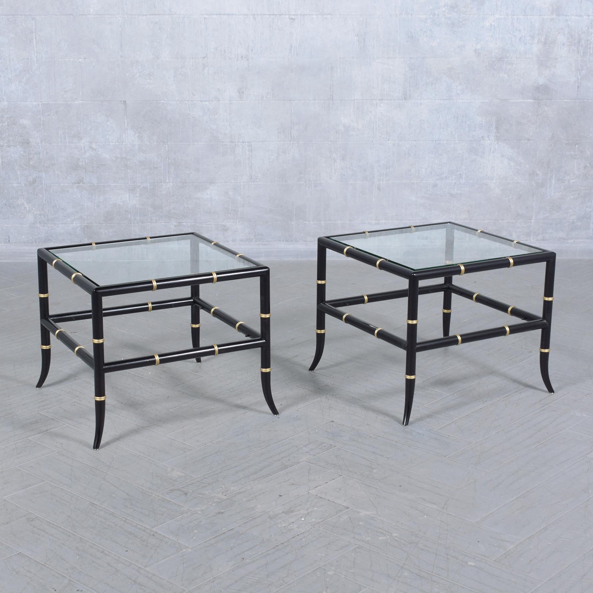 1960er Jahre Vintage End Tables mit Glasplatten: Bamboo Design Elegance Restauriert (Mitte des 20. Jahrhunderts) im Angebot
