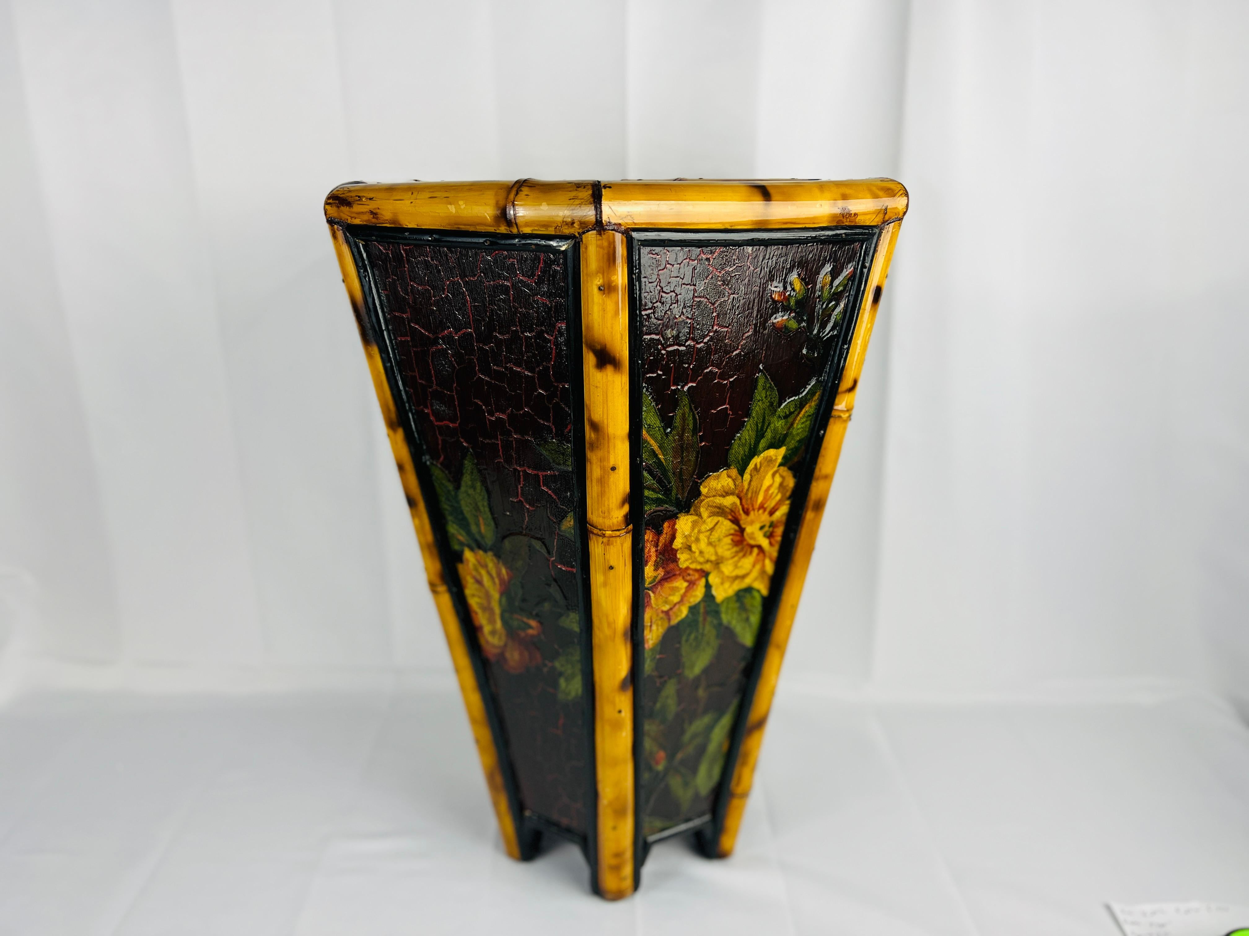 Vintage Bamboo & Floral Lacquer Hexagon Shaped Trash Can or Planter For Sale 1