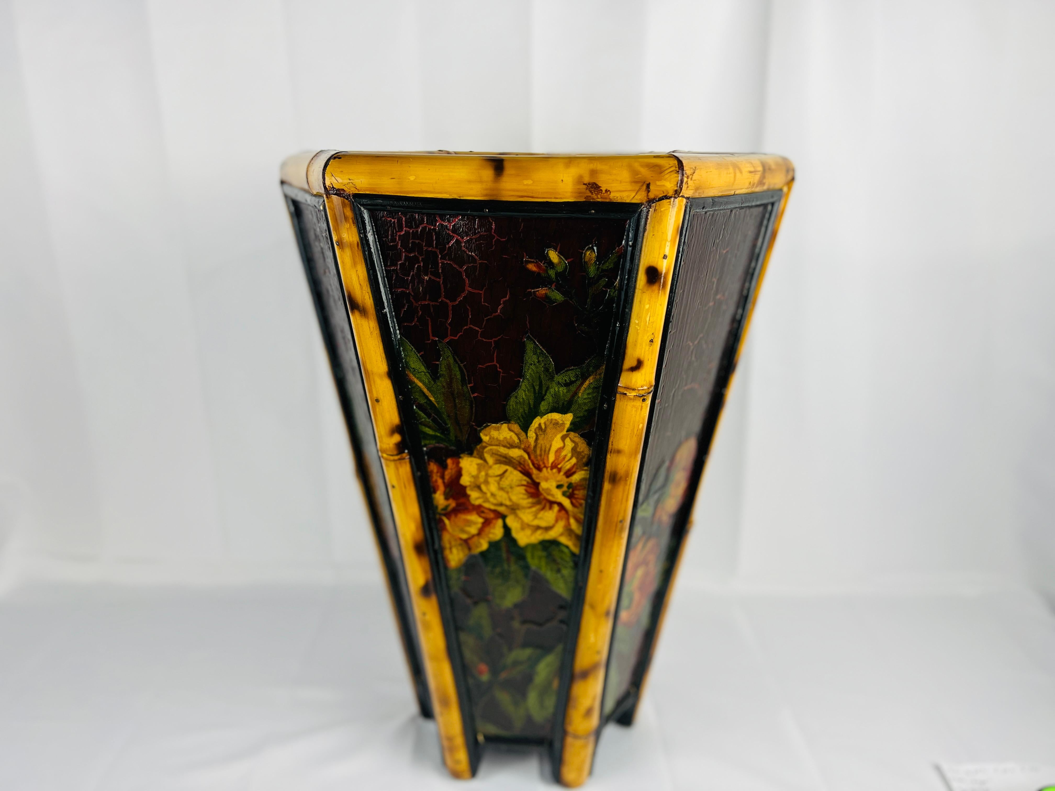 Vintage Bamboo & Floral Lacquer Hexagon Shaped Trash Can or Planter For Sale 2