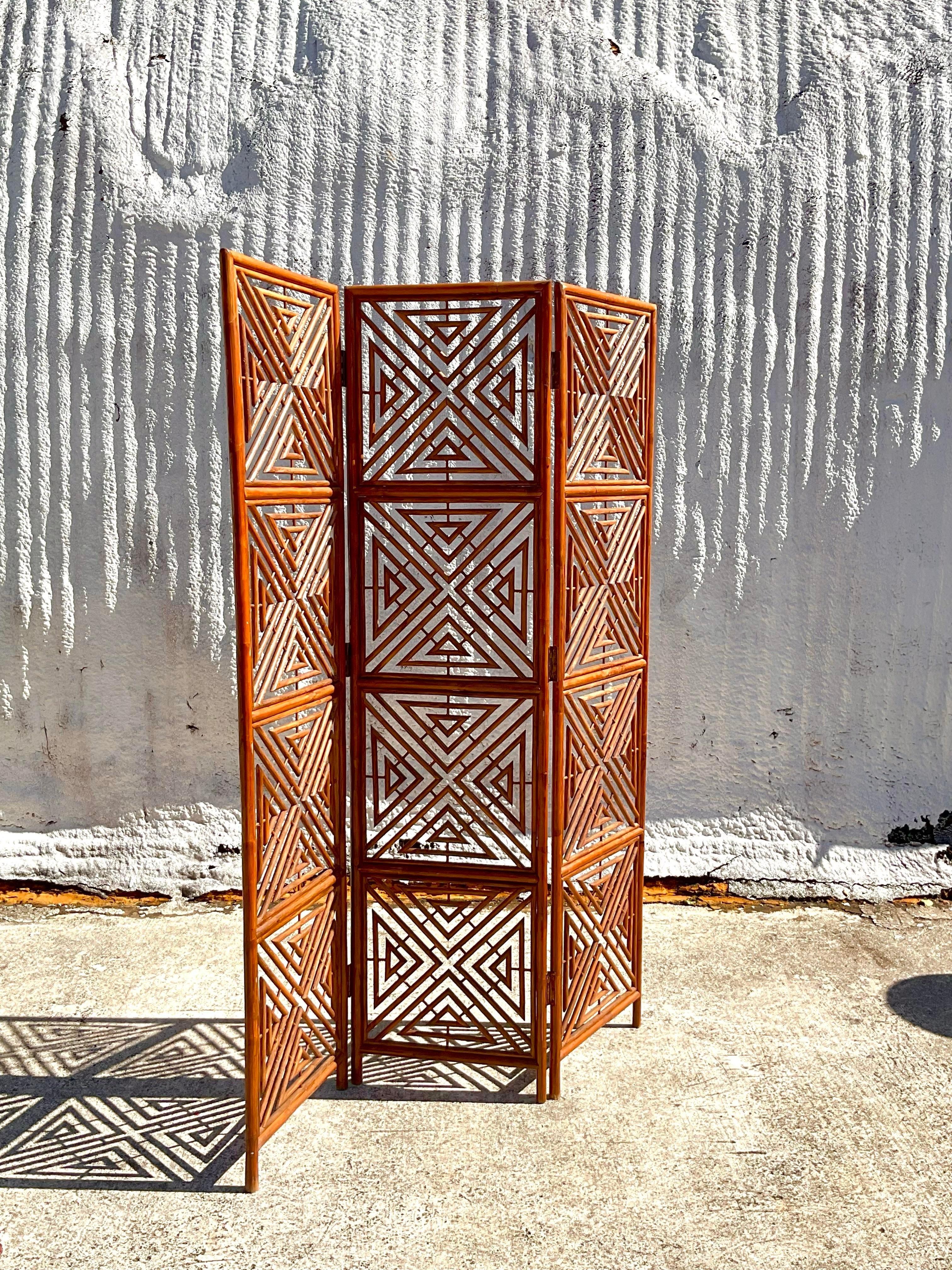 Vintage Bamboo Geometric Screen Room Divider In Good Condition In west palm beach, FL