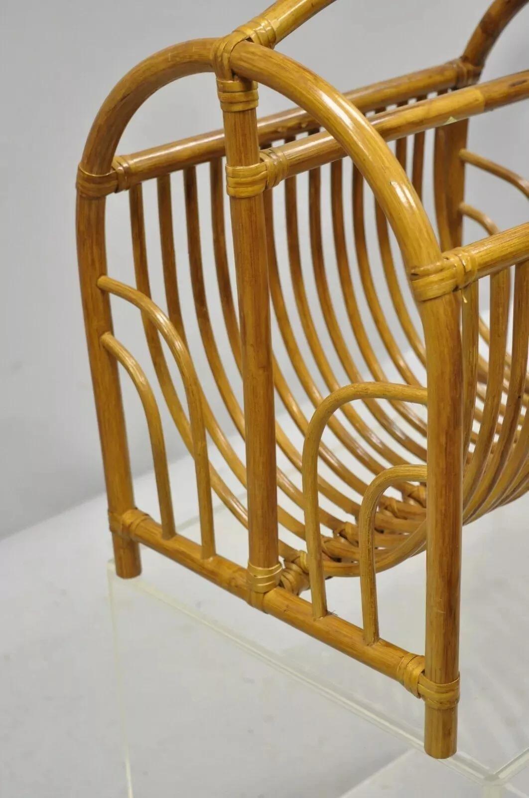 Vintage Bamboo Hollywood Regency Tiki Rattan Magazine Rack Stand Holder In Good Condition For Sale In Philadelphia, PA