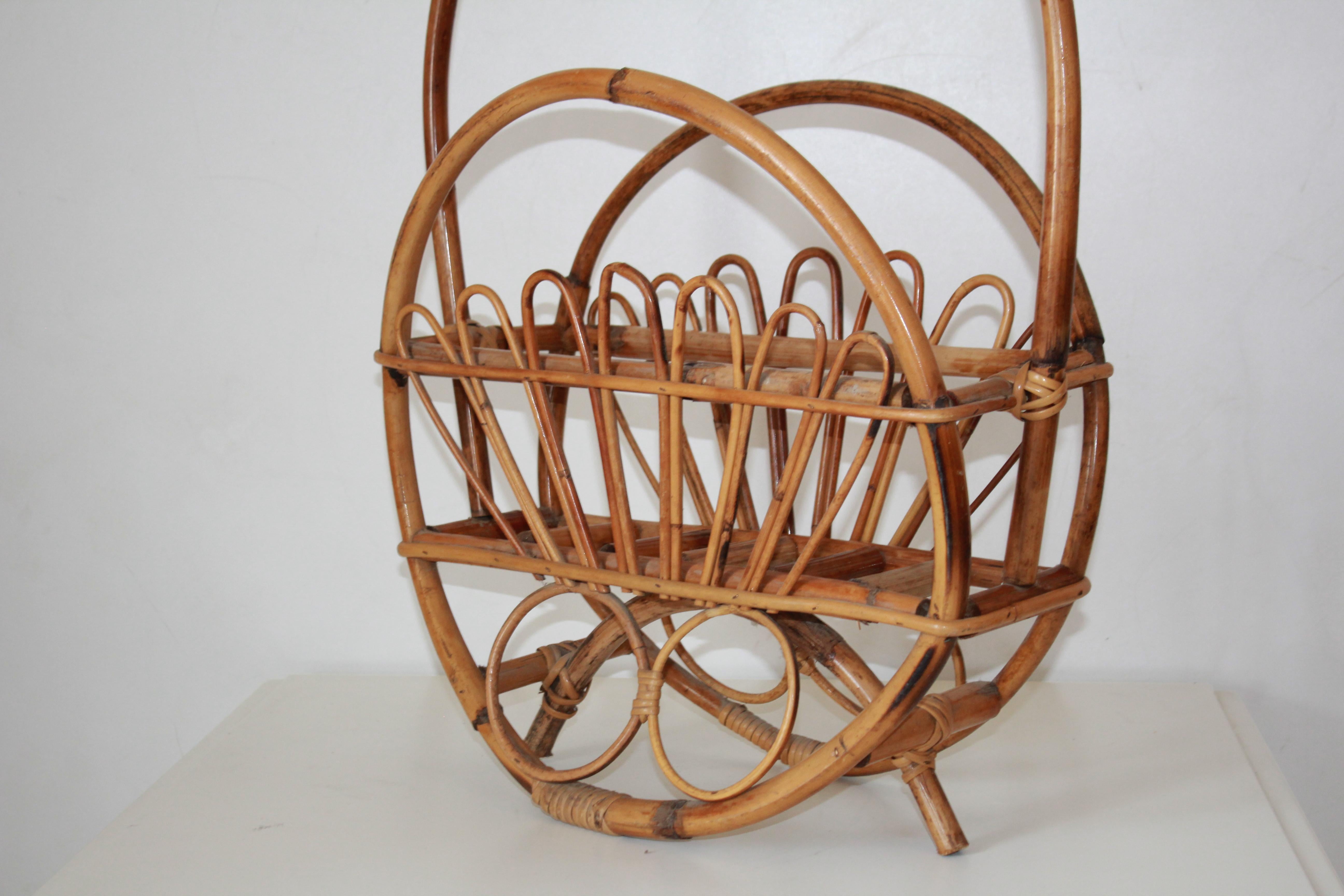 Vintage bamboo and rattan magazine rack, Italy, 1960s For Sale 5