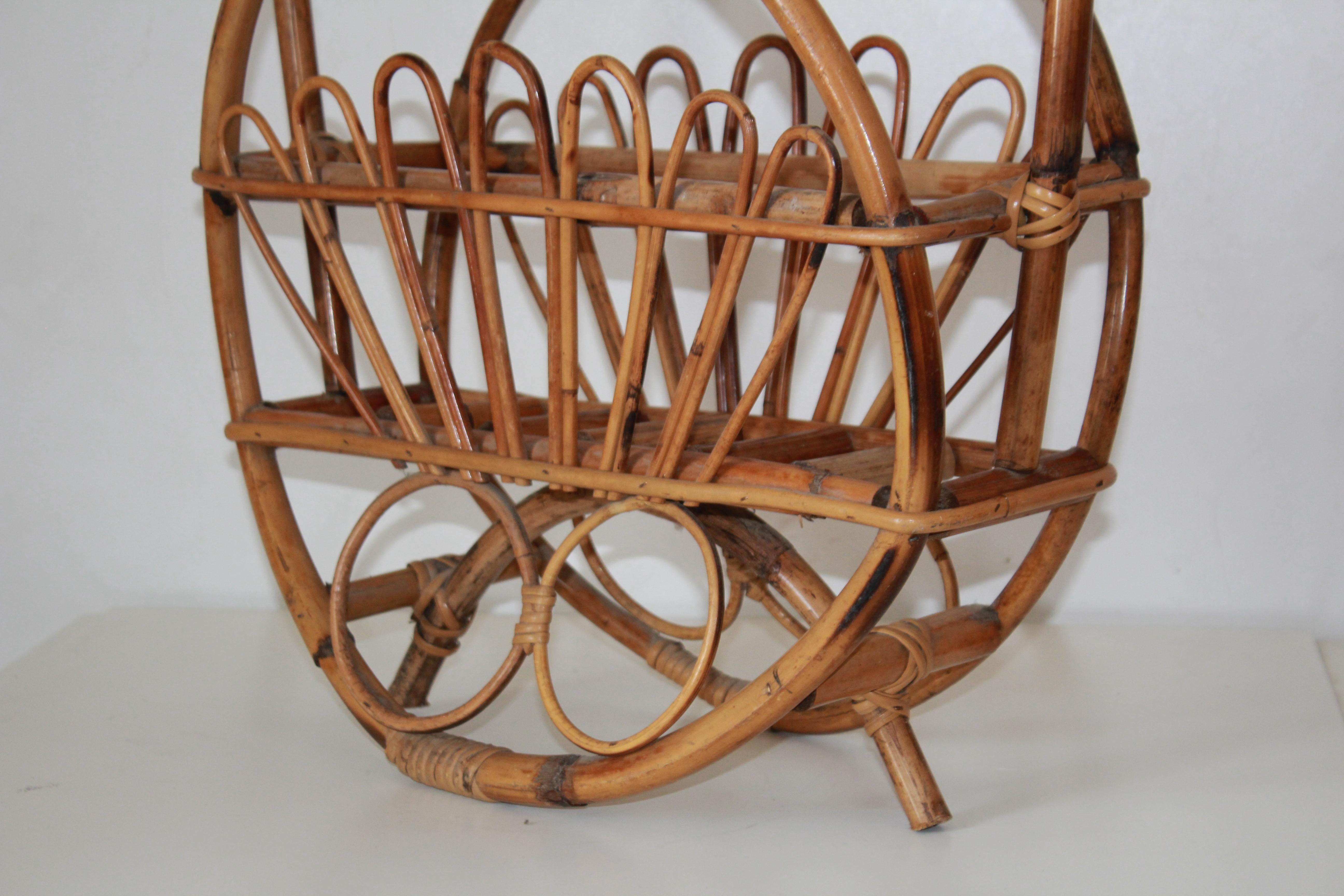 Vintage bamboo and rattan magazine rack, Italy, 1960s For Sale 6