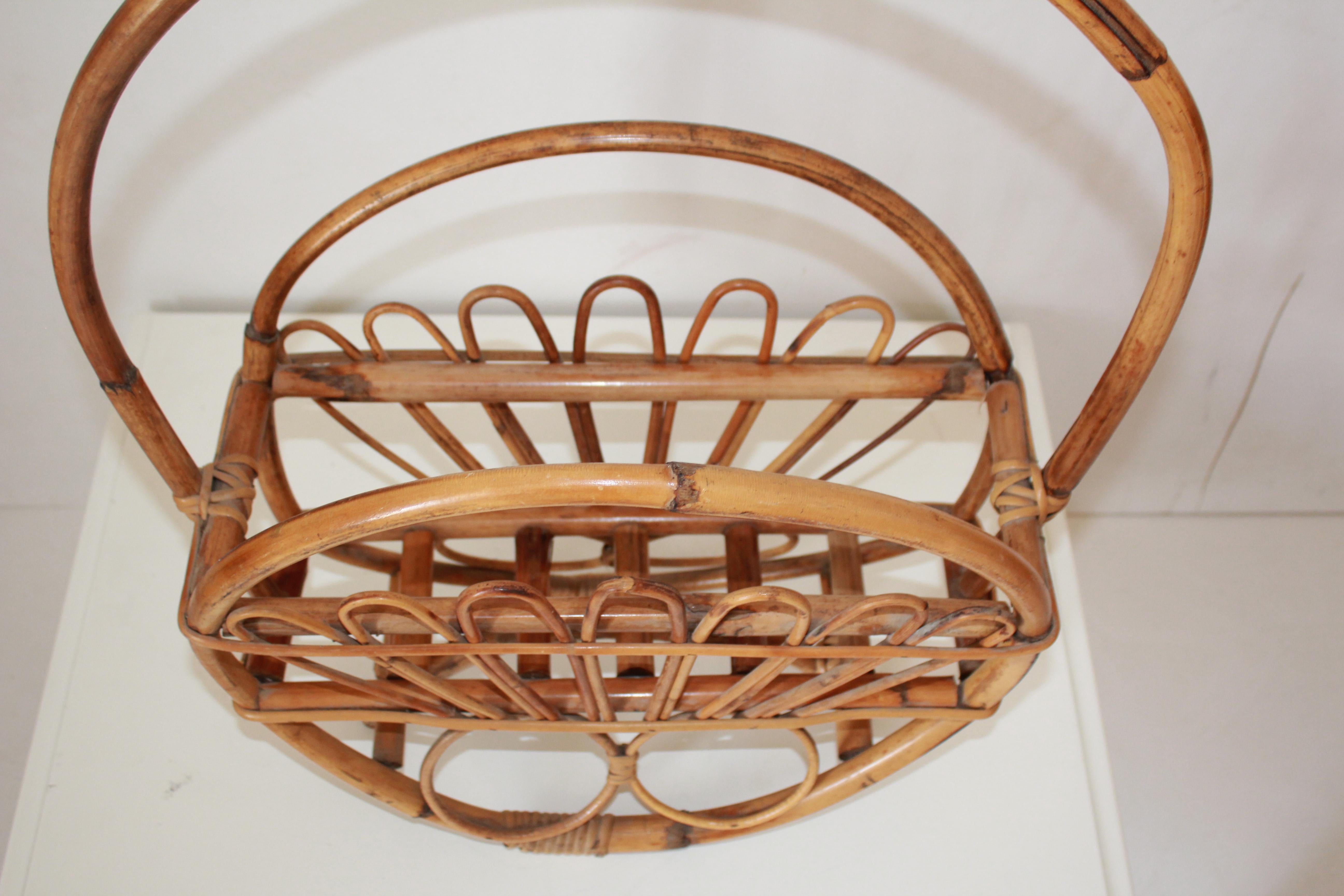 Bamboo Vintage bamboo and rattan magazine rack, Italy, 1960s For Sale