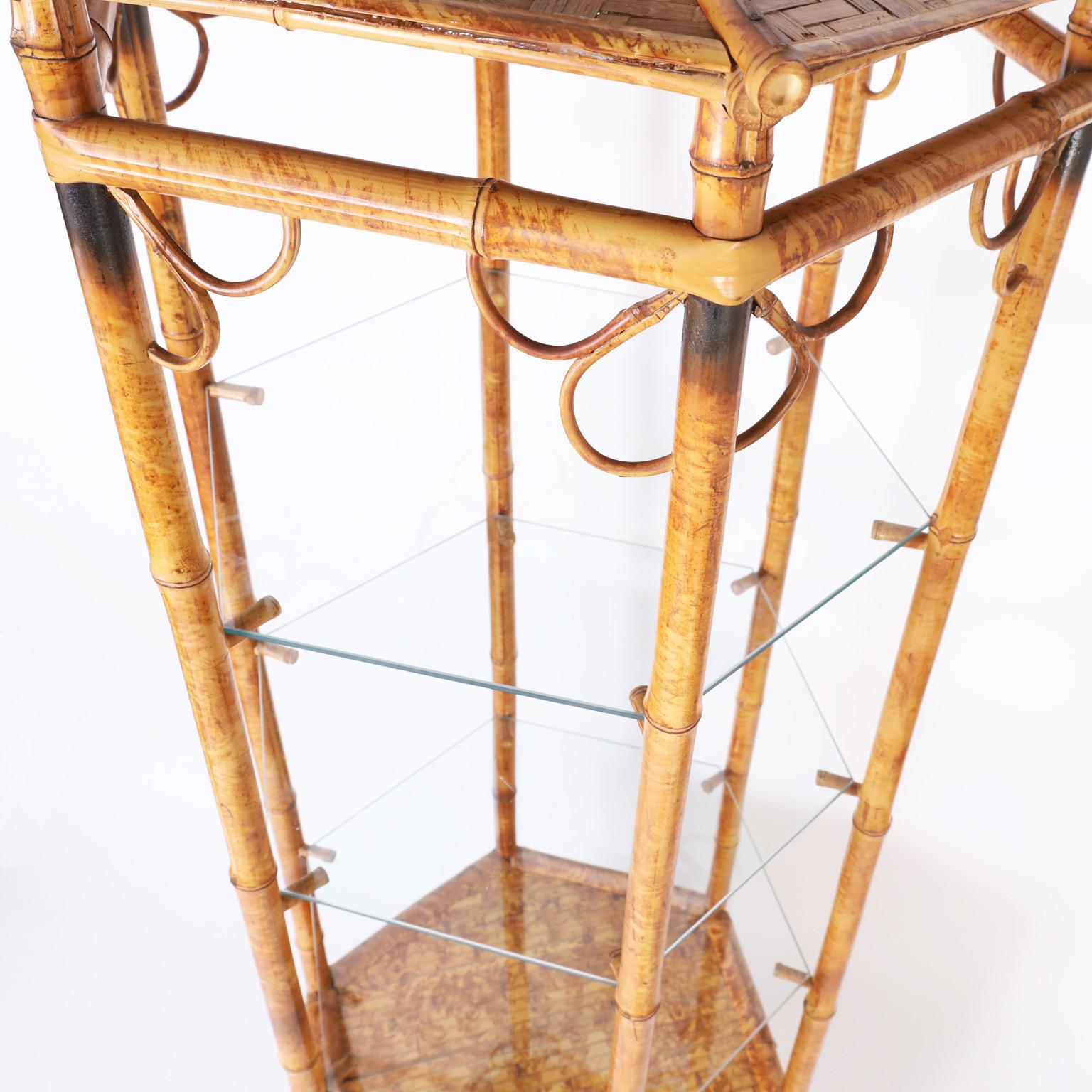 Vintage Bamboo Pagoda Etagere In Good Condition In Palm Beach, FL