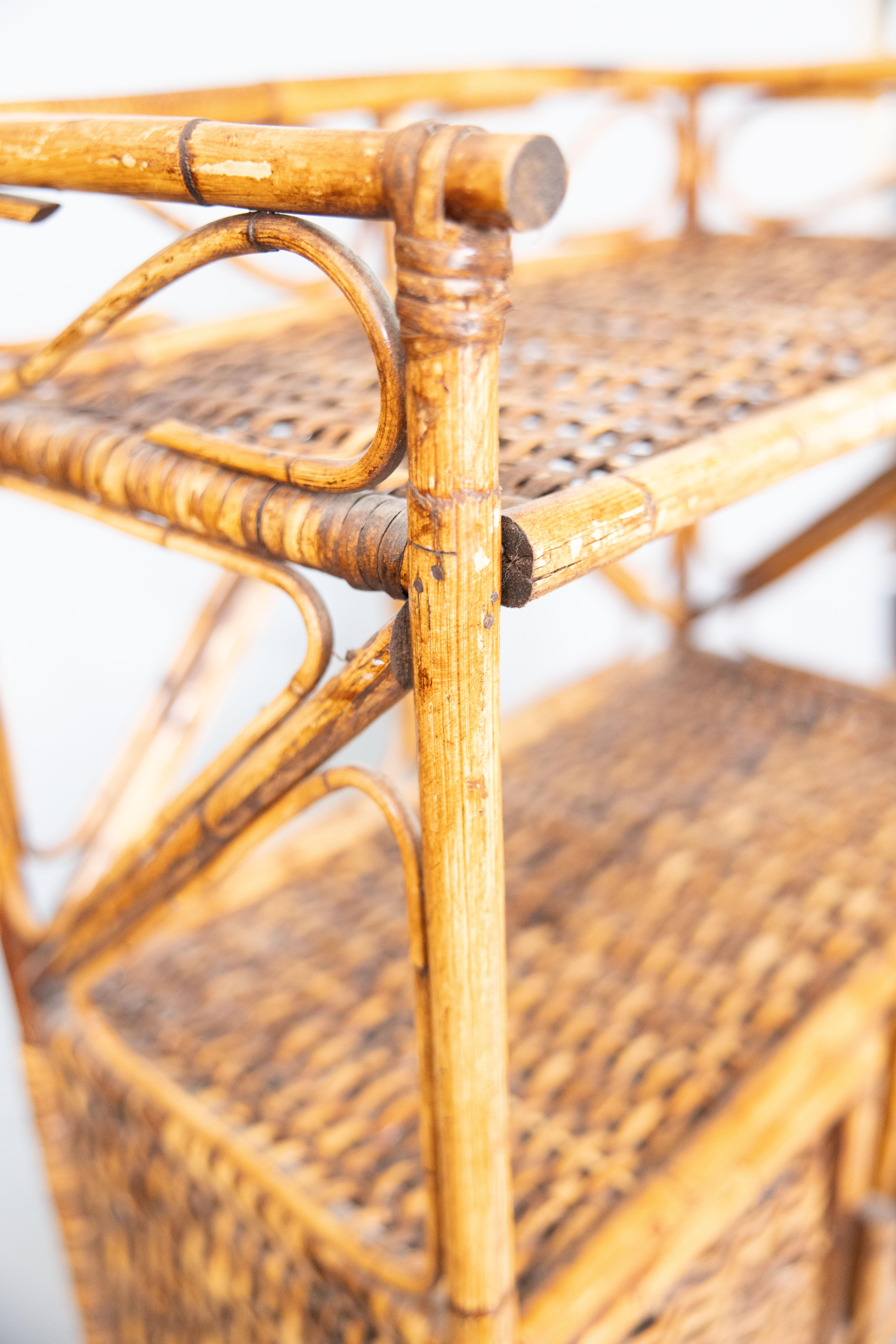 Vintage Bücherregal Etagere aus Bambus und Rattan mit Schränken im Angebot 2