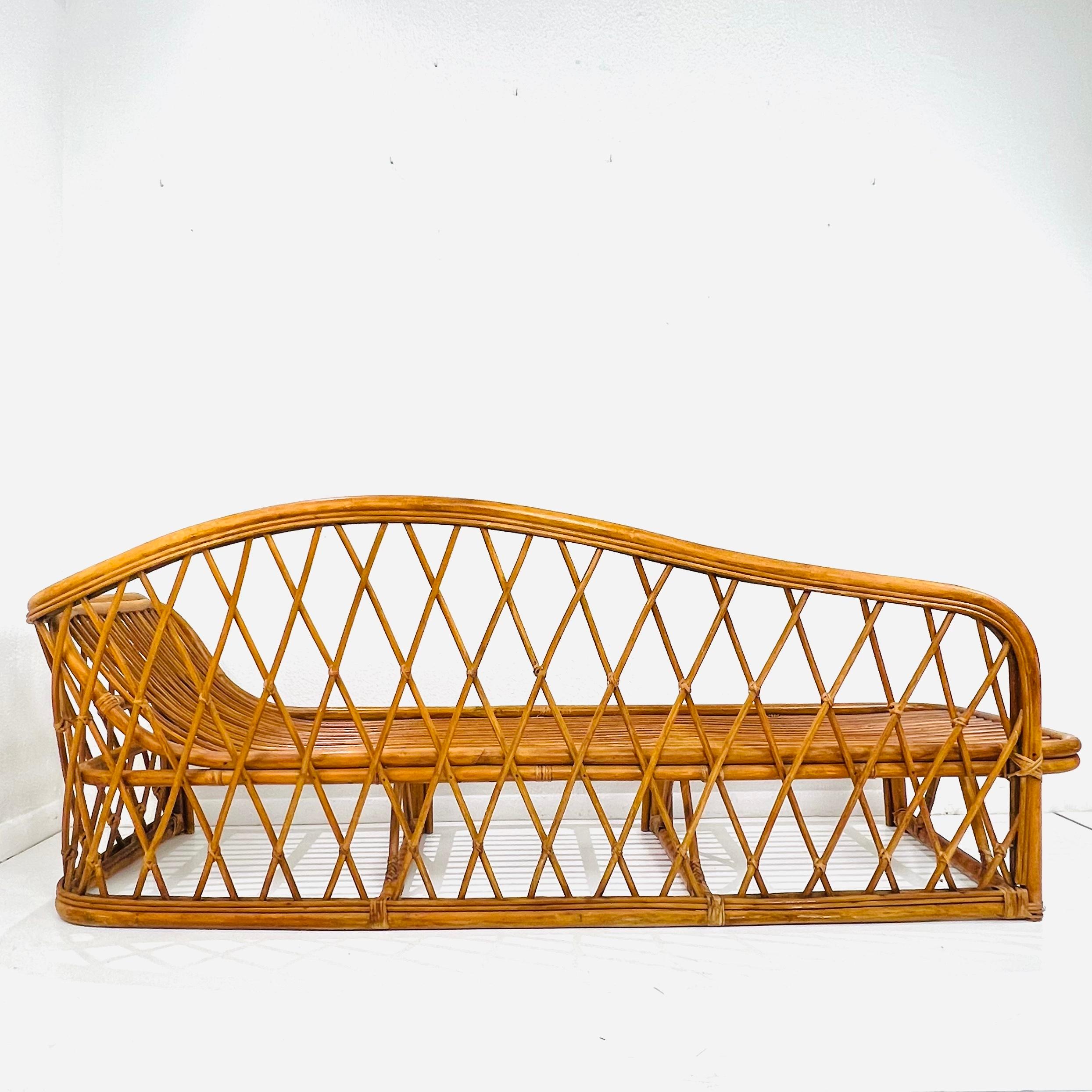 Vintage Bamboo & Rattan Chaise Lounge For Sale 12
