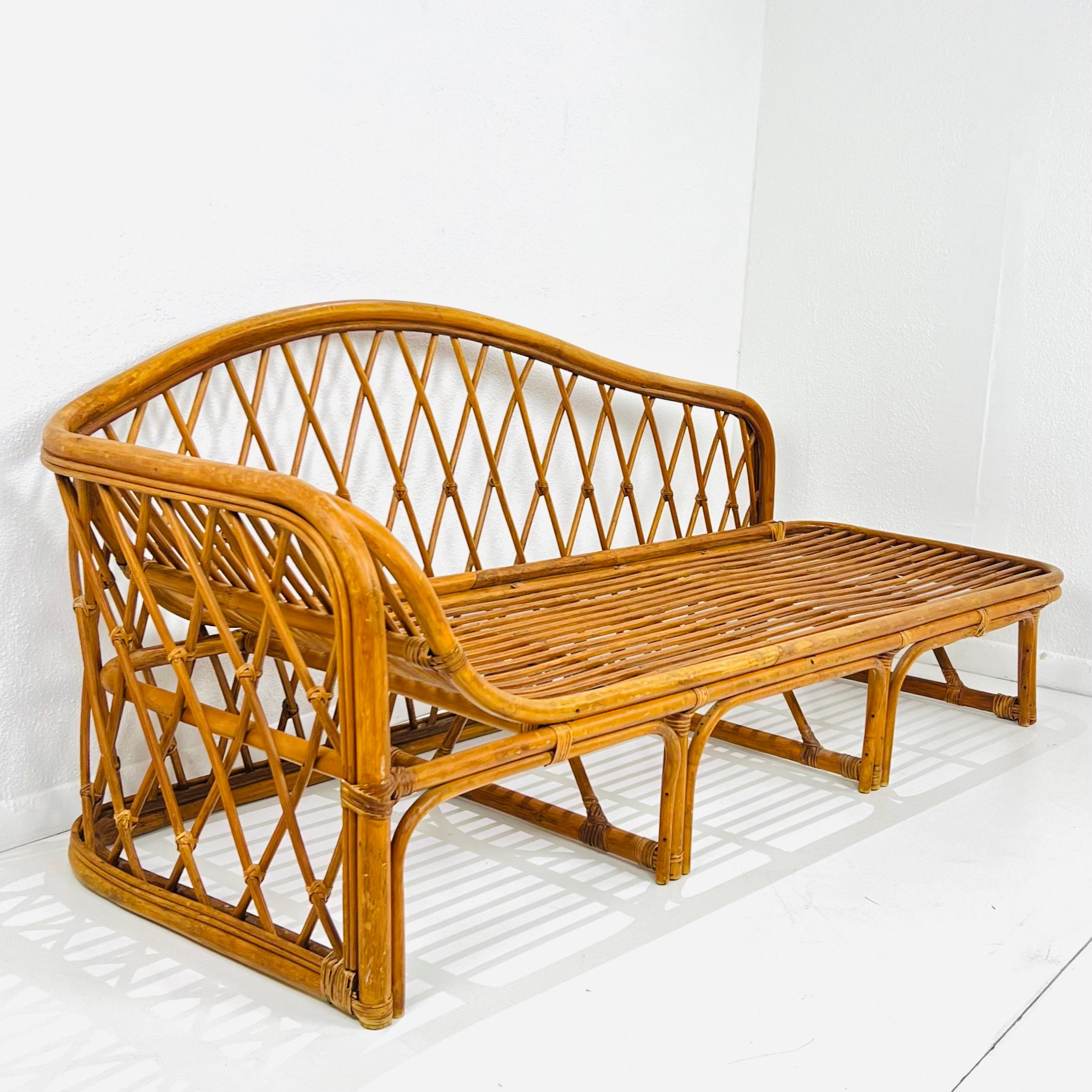 Other Vintage Bamboo & Rattan Chaise Lounge For Sale