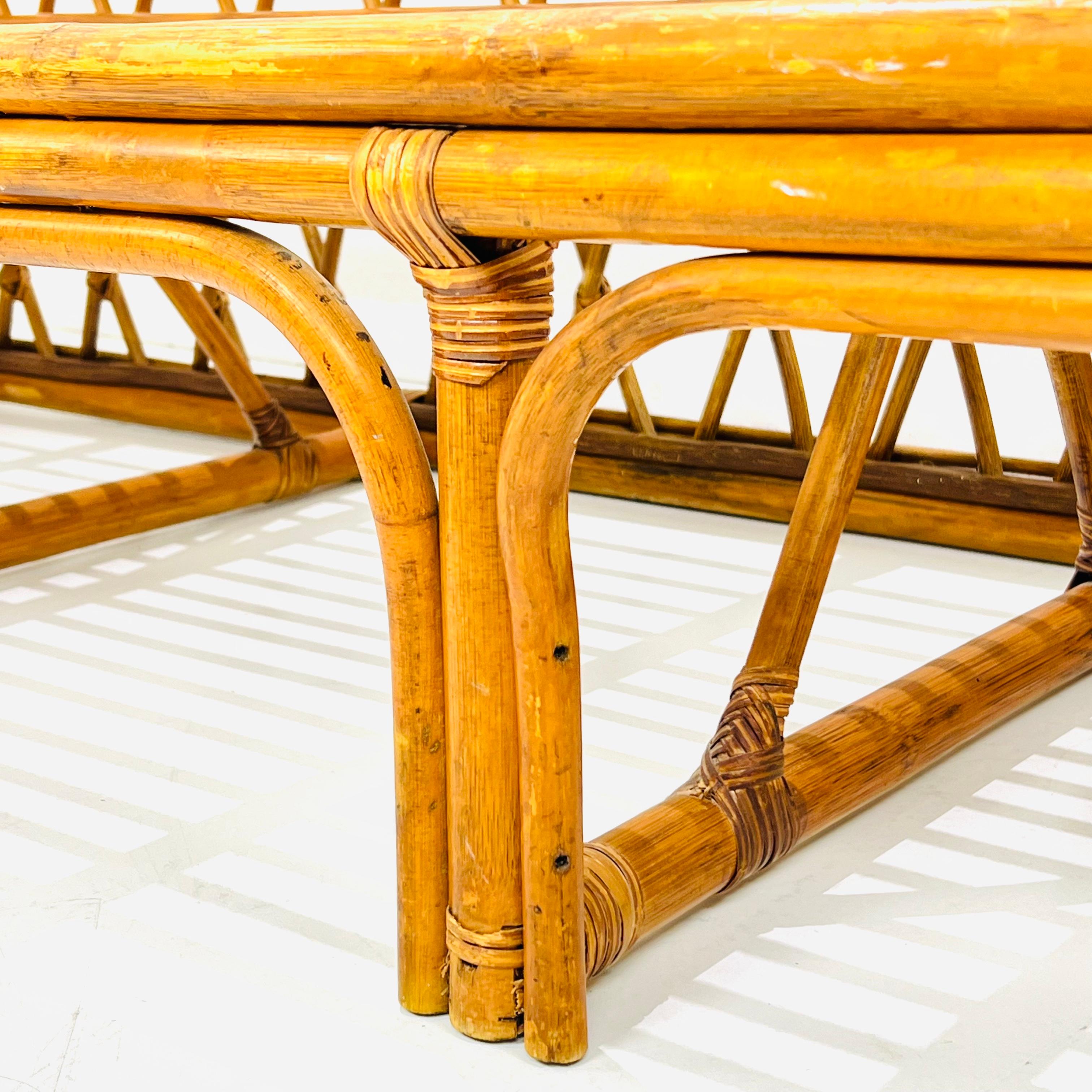 Vintage Bamboo & Rattan Chaise Lounge For Sale 4