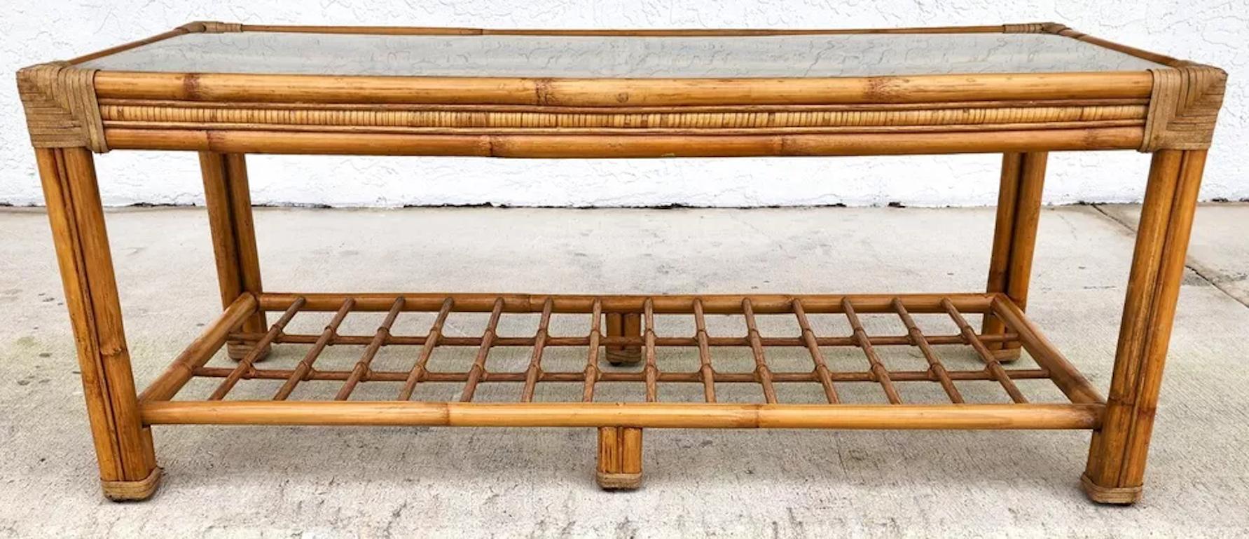 Mid-Century Modern Vintage Bamboo Rattan Coffee Table For Sale