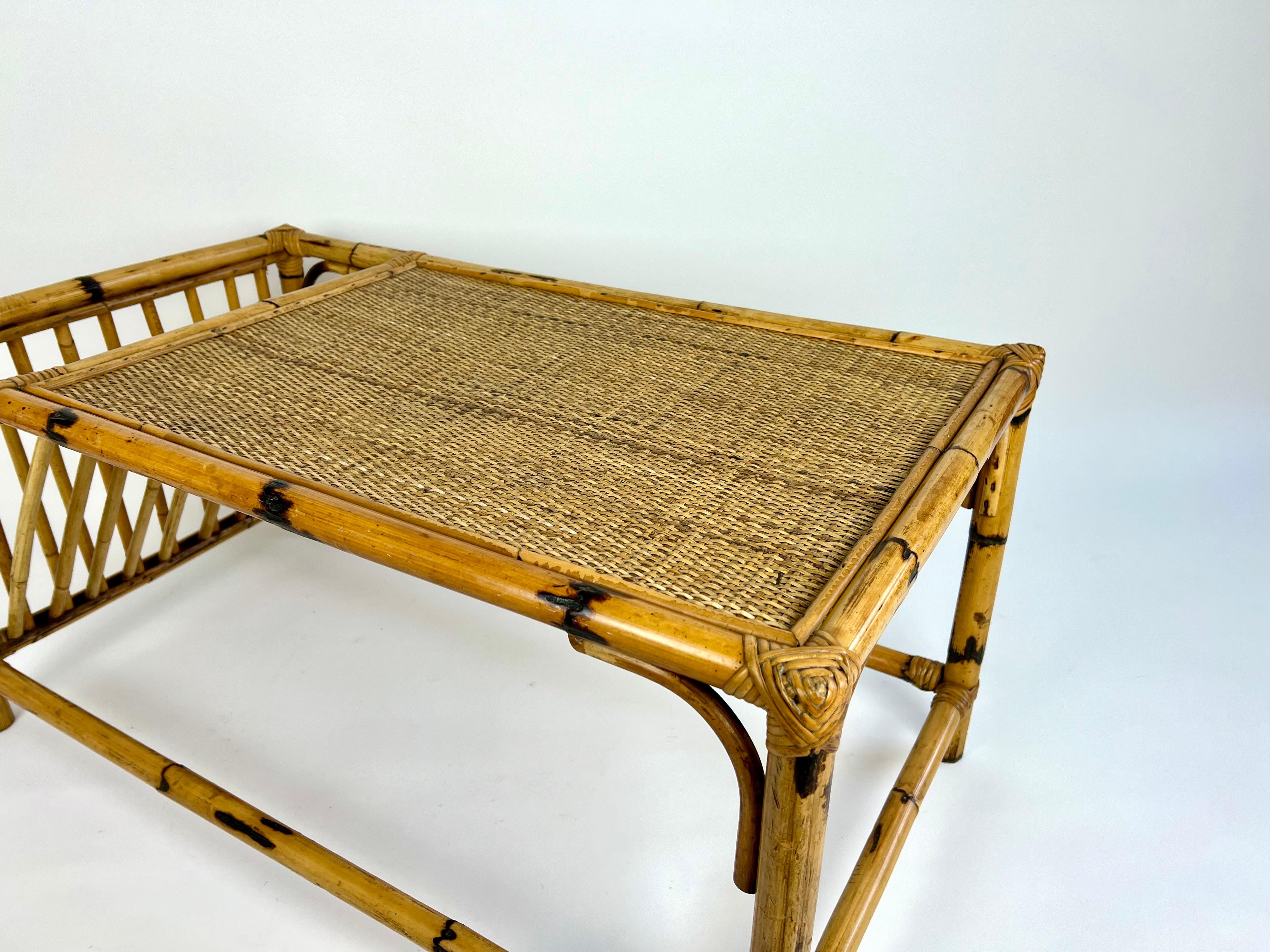 Vintage bamboo & rattan coffee table in the manner of Vivai del Sud. Italy 1980s For Sale 5