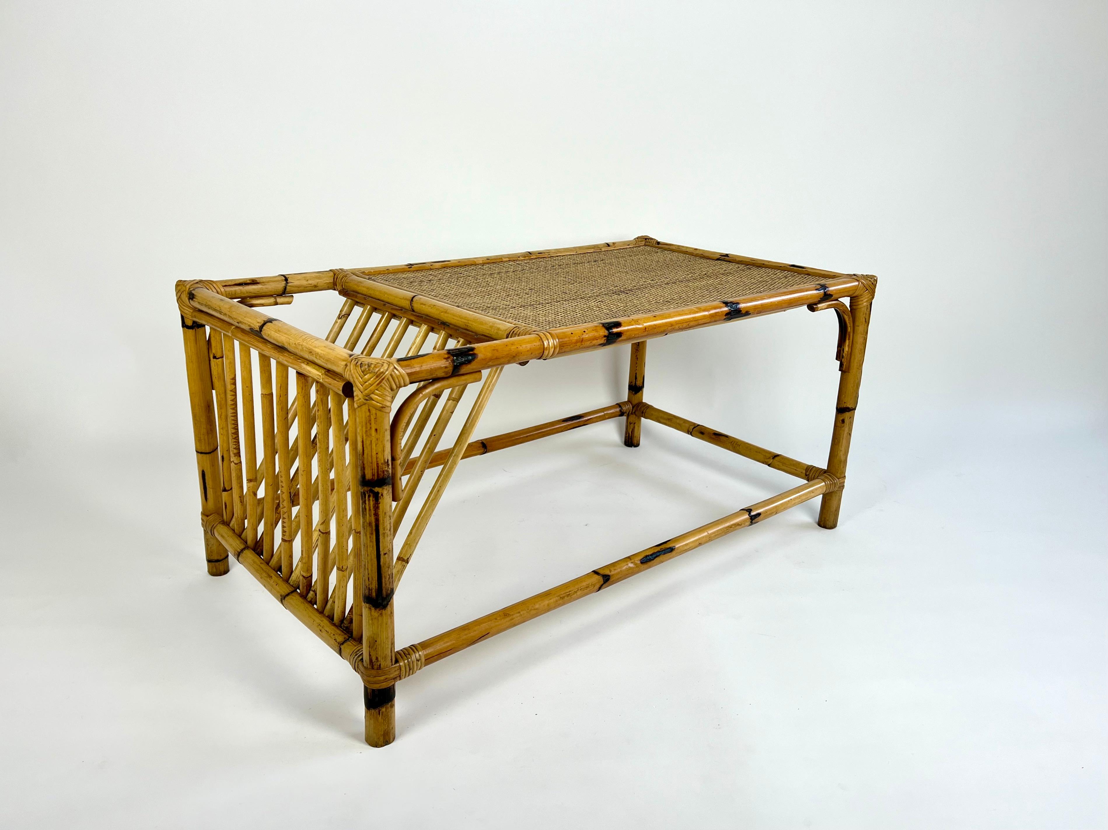 Vintage bamboo & rattan coffee table in the manner of Vivai del Sud. Italy 1980s For Sale 3