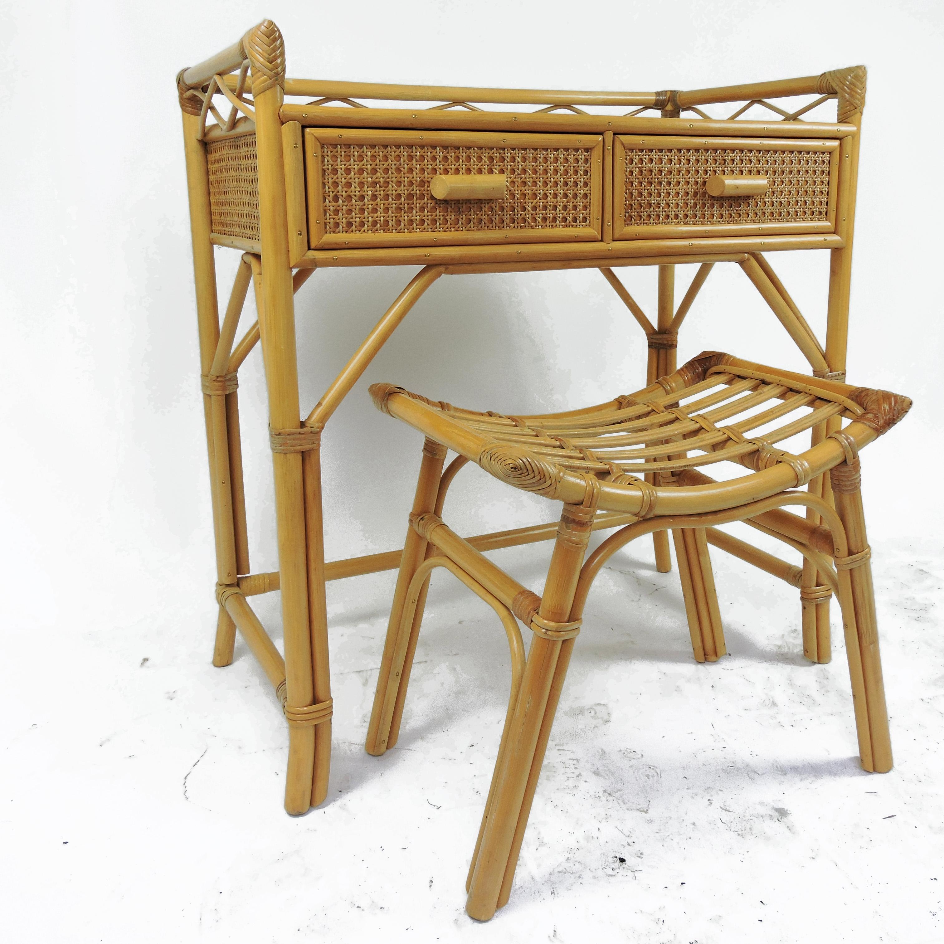 Vintage Bamboo & Rattan Dressing Table with Stool, 1970s In Good Condition For Sale In Chesham, GB