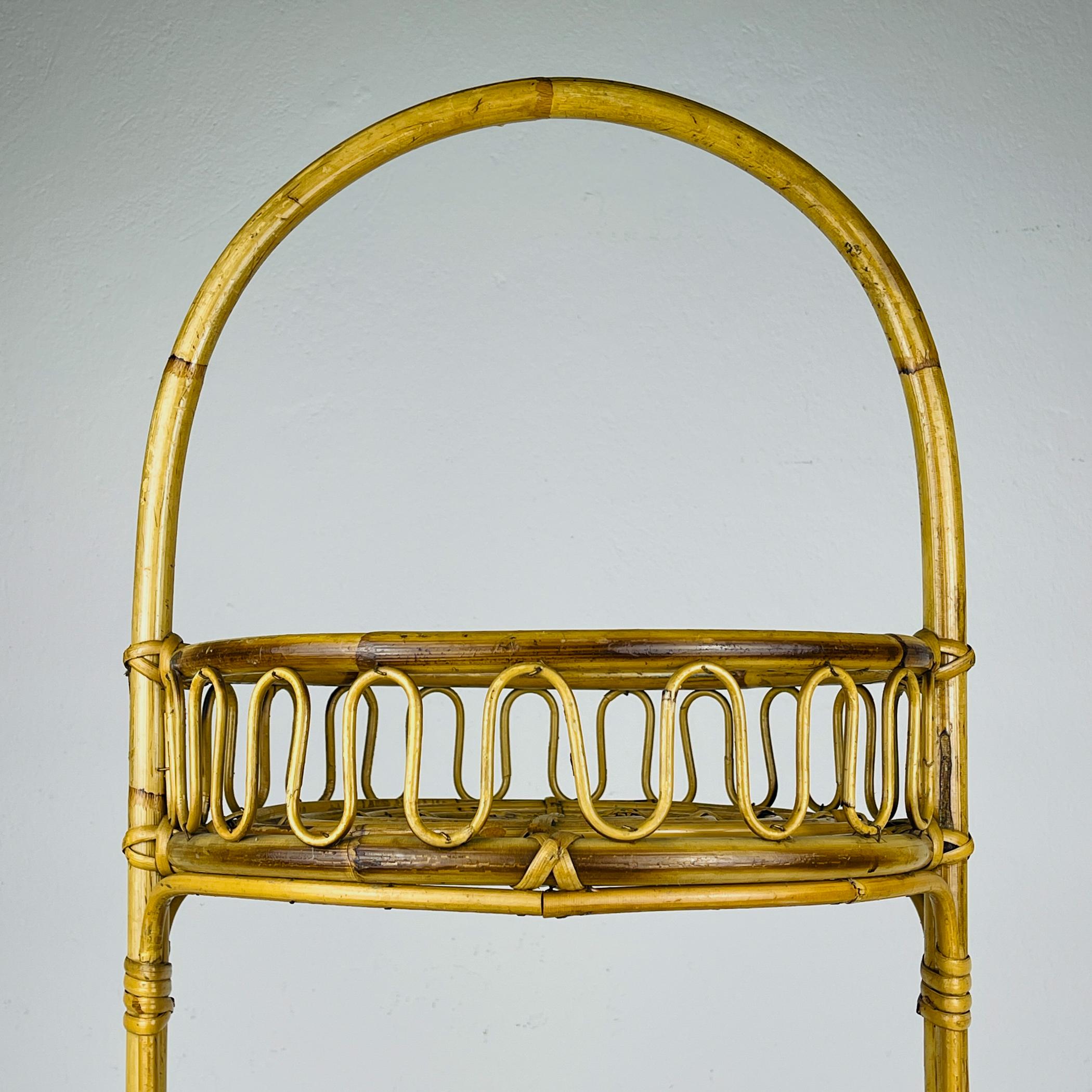 Carrello bar rotondo in bambù e rattan d'epoca, Italia anni '60 in vendita 5