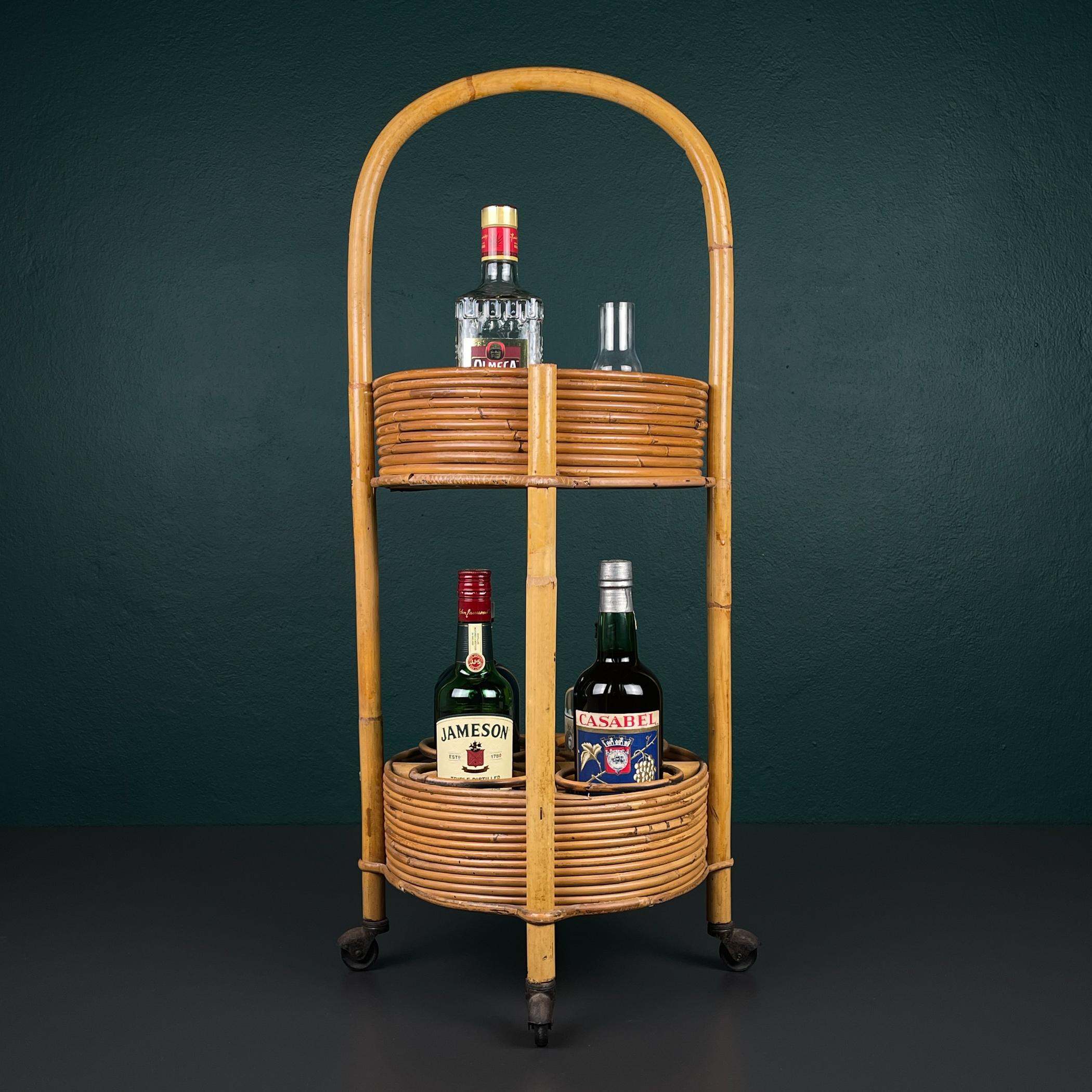 Mid-Century Modern Vintage bamboo & rattan round service bar cart, Italy 1960s