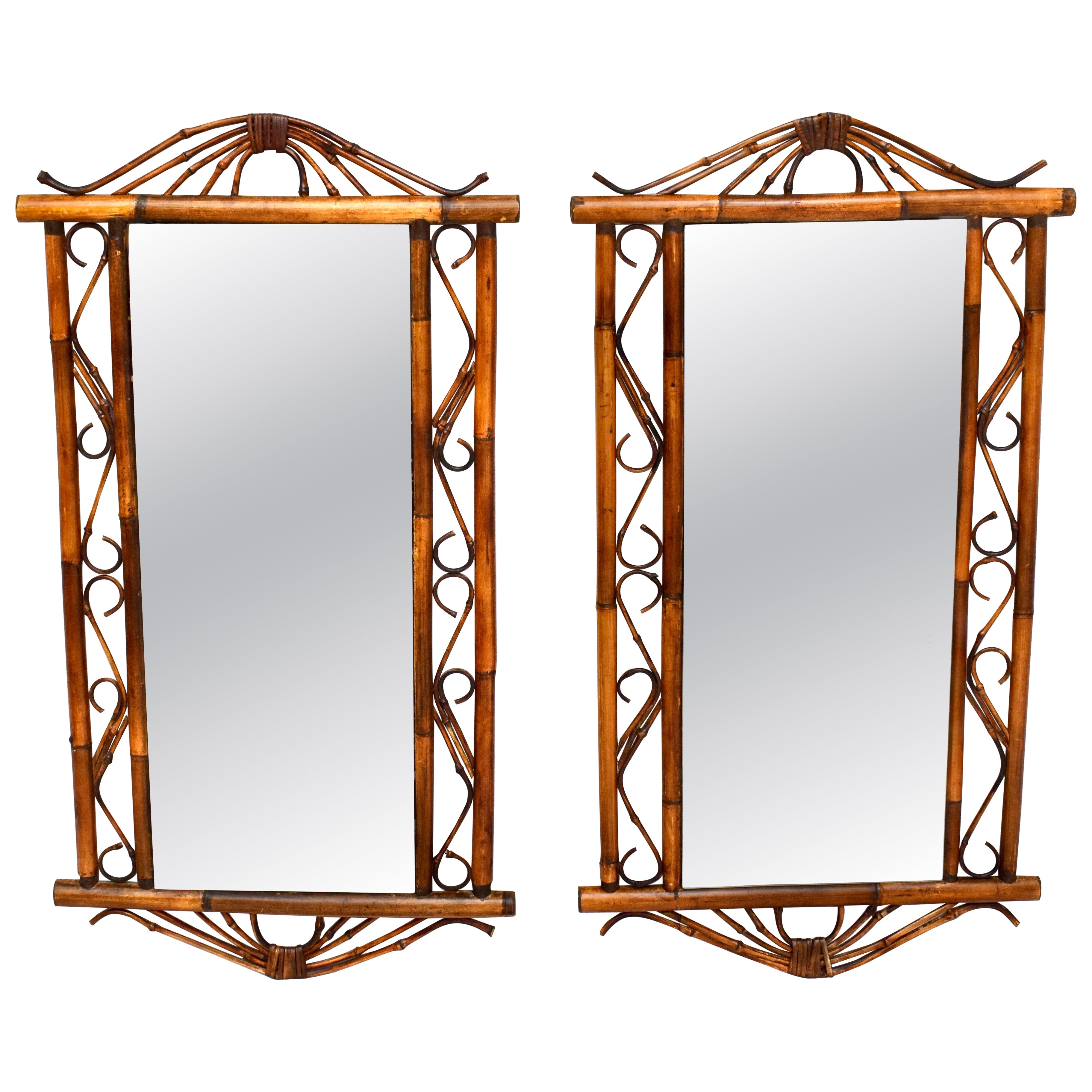 Miroirs muraux vintage en rotin de bambou/ Paire
