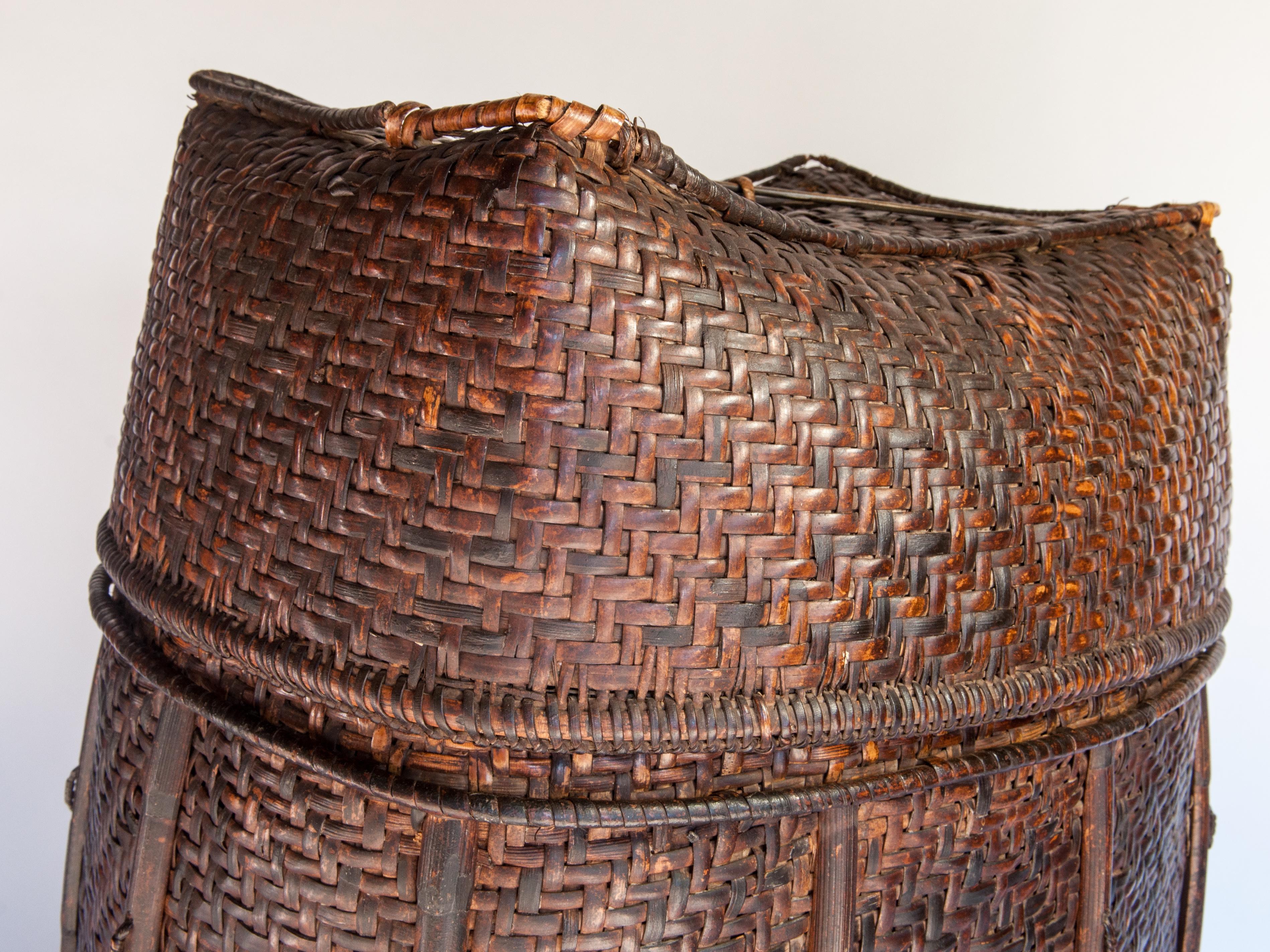 Vintage Bamboo Storage Basket from the Akha of North Thailand, Mid-20th Century 4