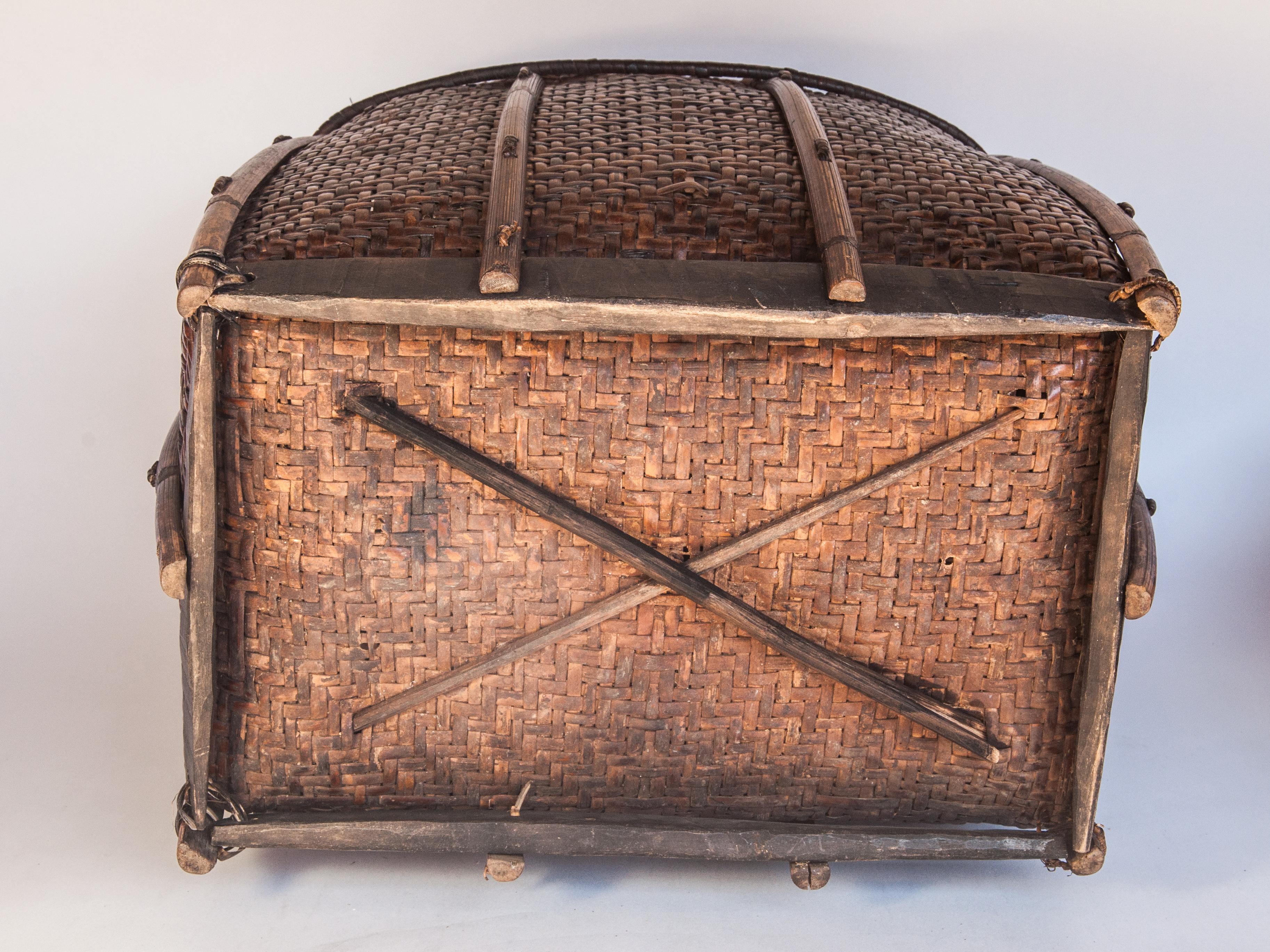 Vintage Bamboo Storage Basket from the Akha of North Thailand, Mid-20th Century 9