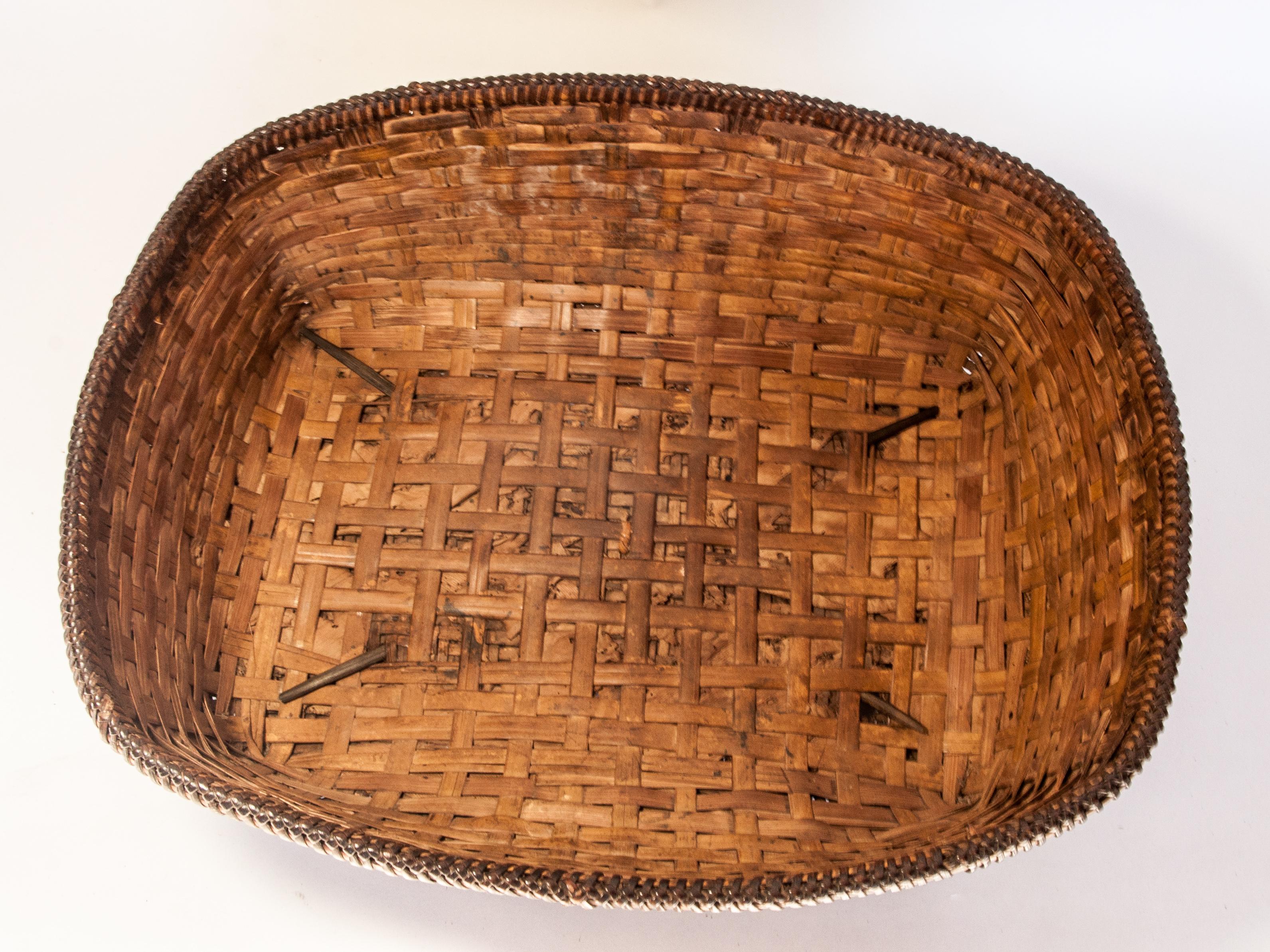 Vintage Bamboo Storage Basket from the Akha of North Thailand, Mid-20th Century 14