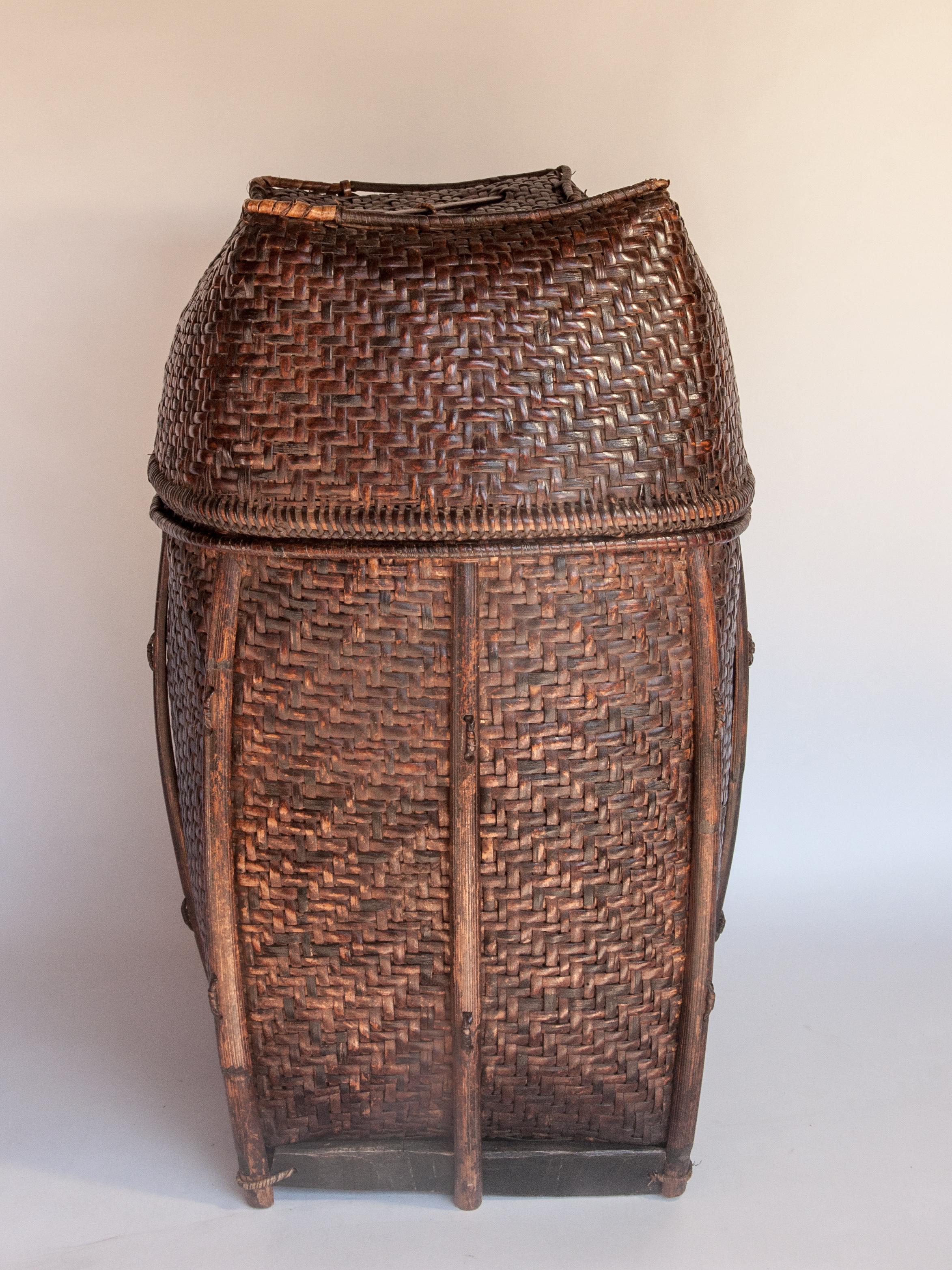 Vintage Bamboo Storage Basket from the Akha of North Thailand, Mid-20th Century 2