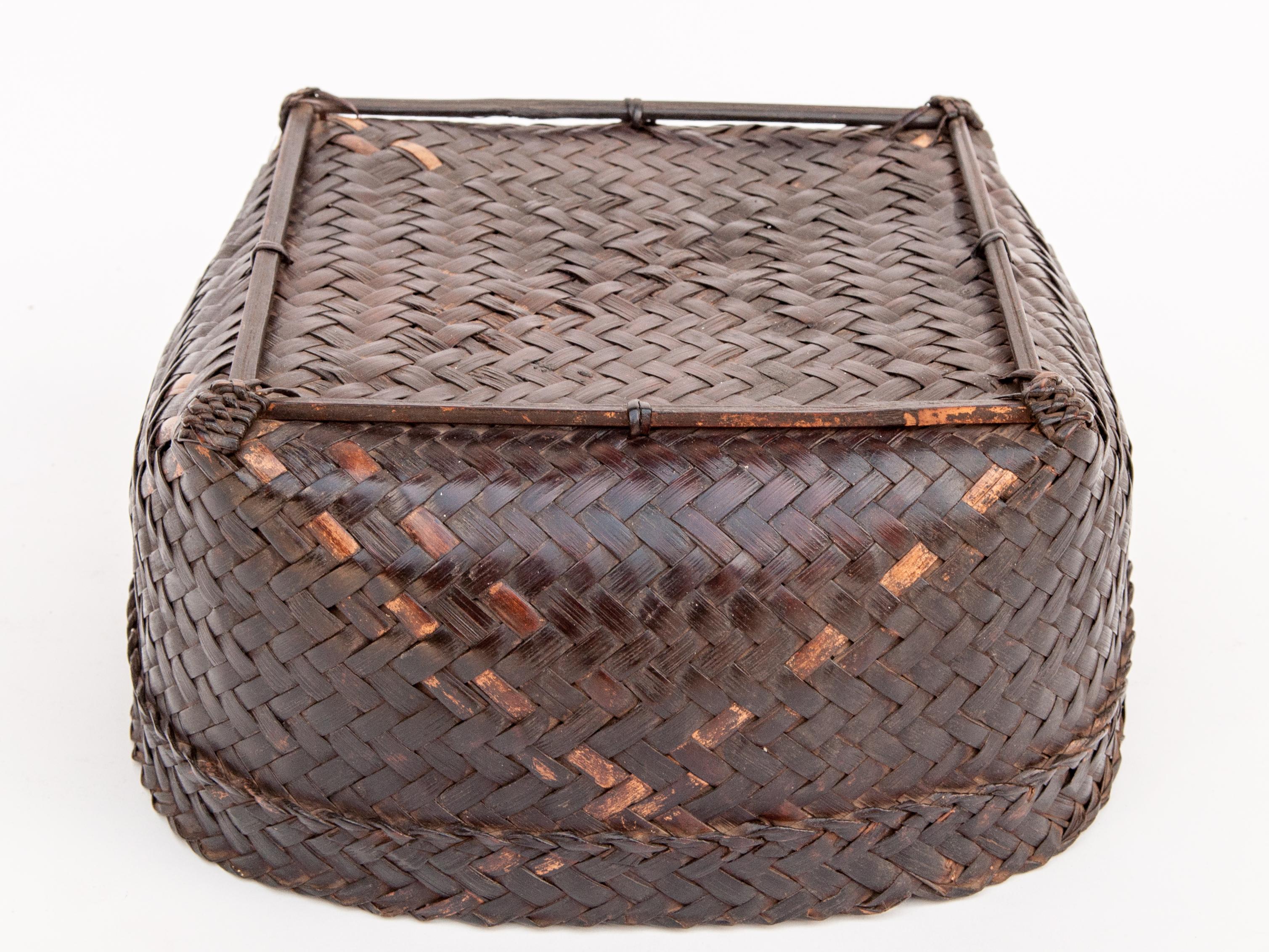 Vintage Bamboo Storage Basket with Lid Lombok, Indonesia, Mid-Late 20th Century 11