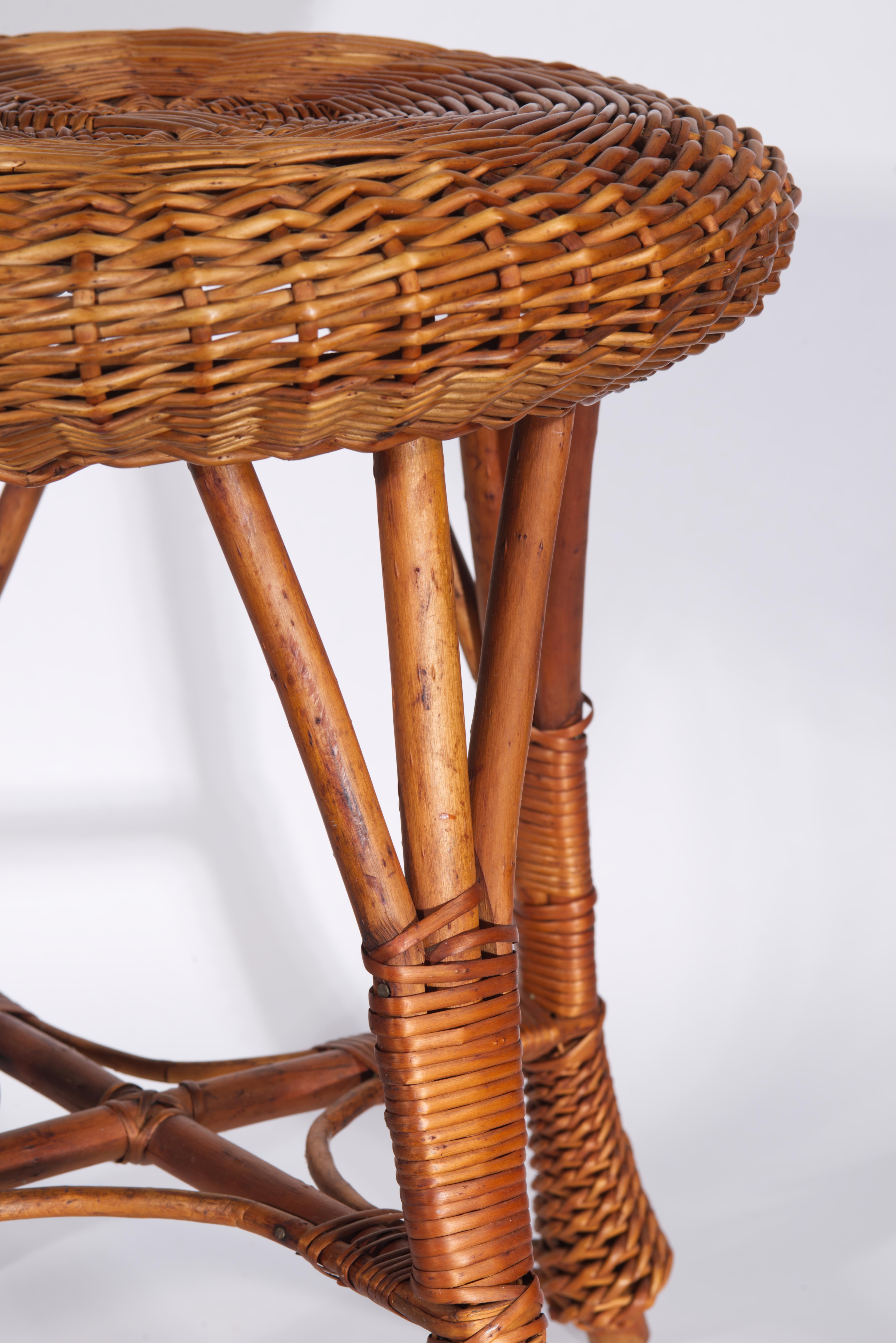 20th Century Vintage Bamboo Wicker Stool Occasional Drinks Side Table For Sale
