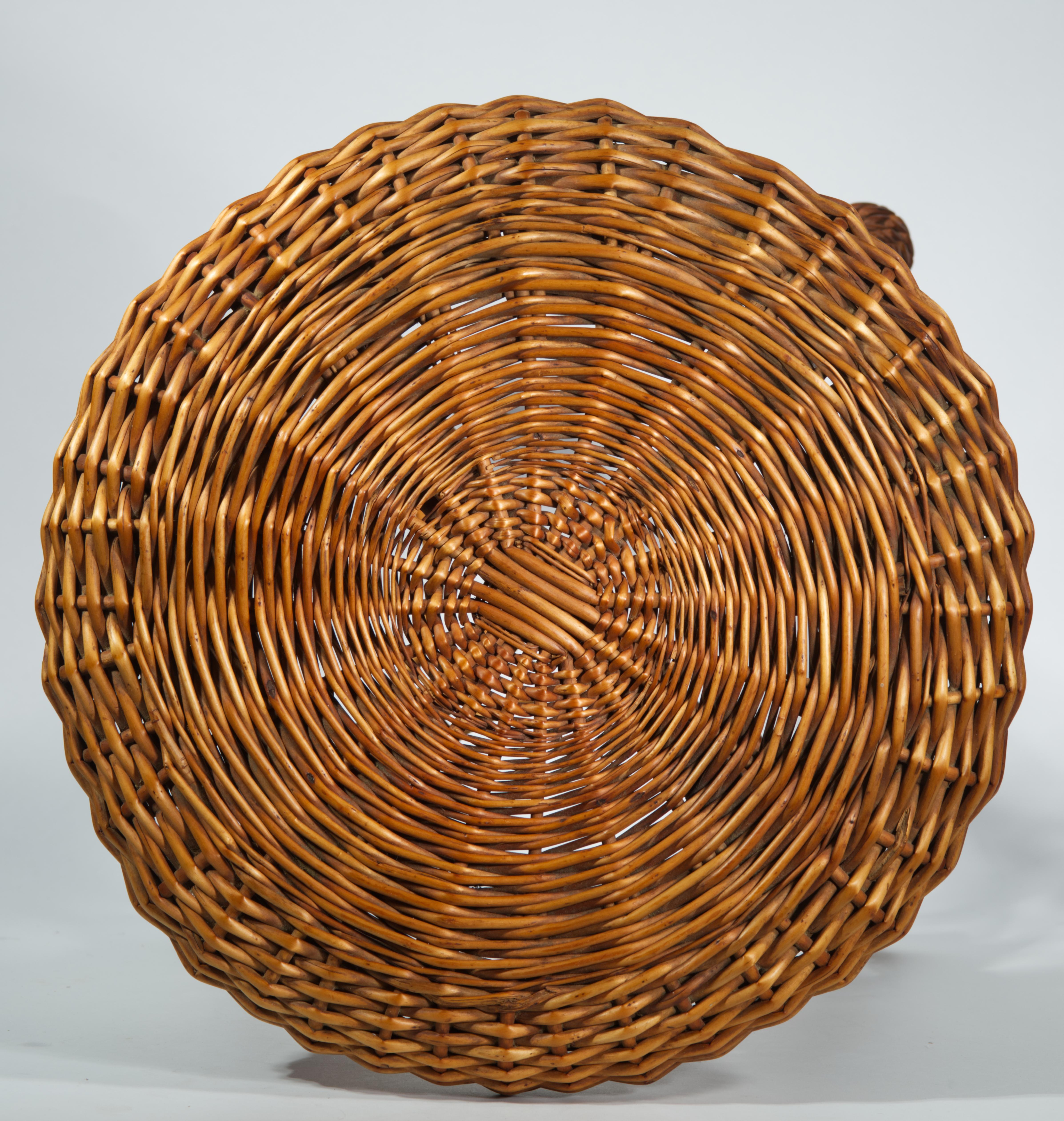 Vintage Bamboo Wicker Stool Occasional Drinks Side Table For Sale 3
