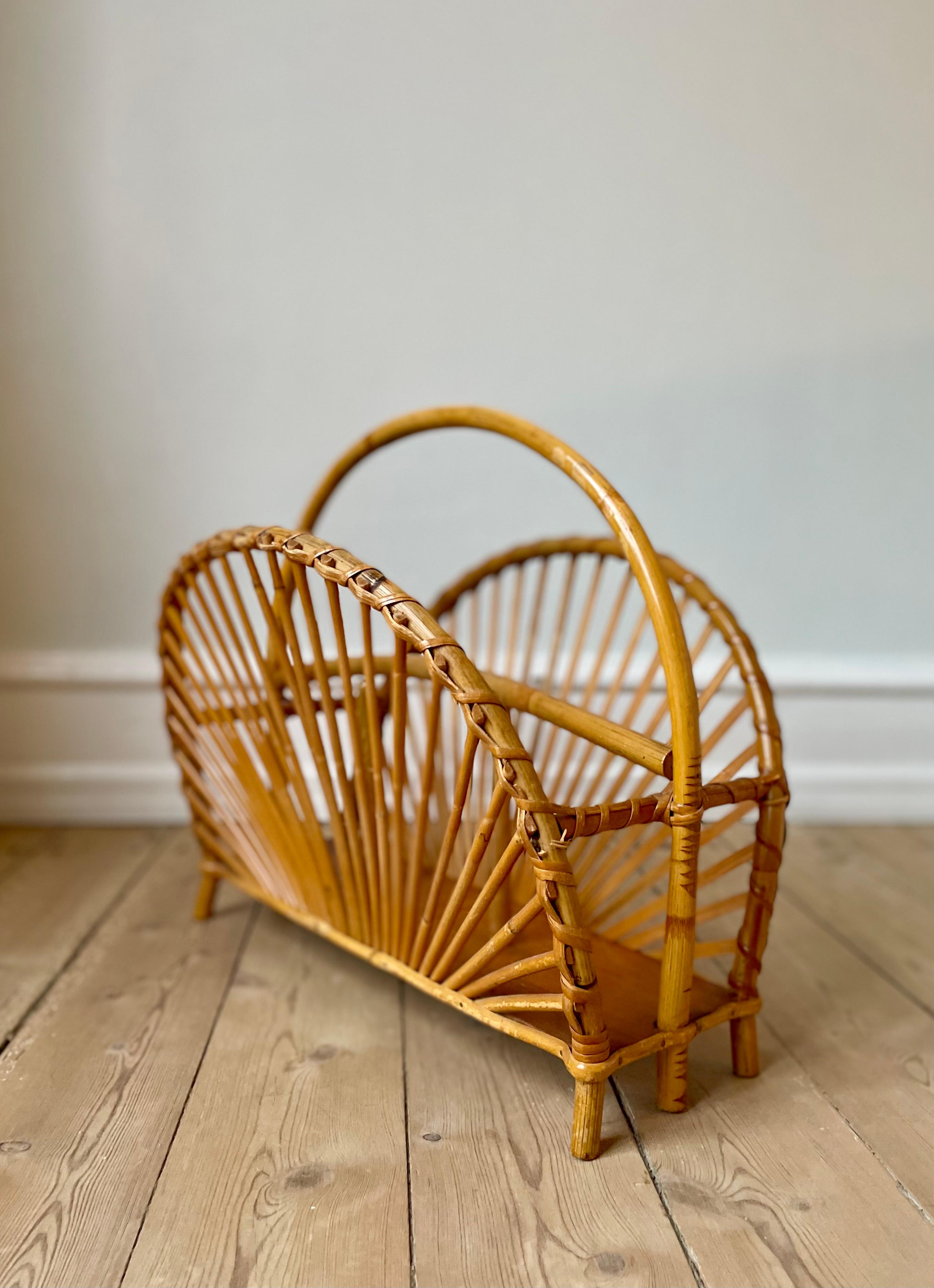 Vintage Bamboo Wood Magazine Rack, 1970s For Sale 6