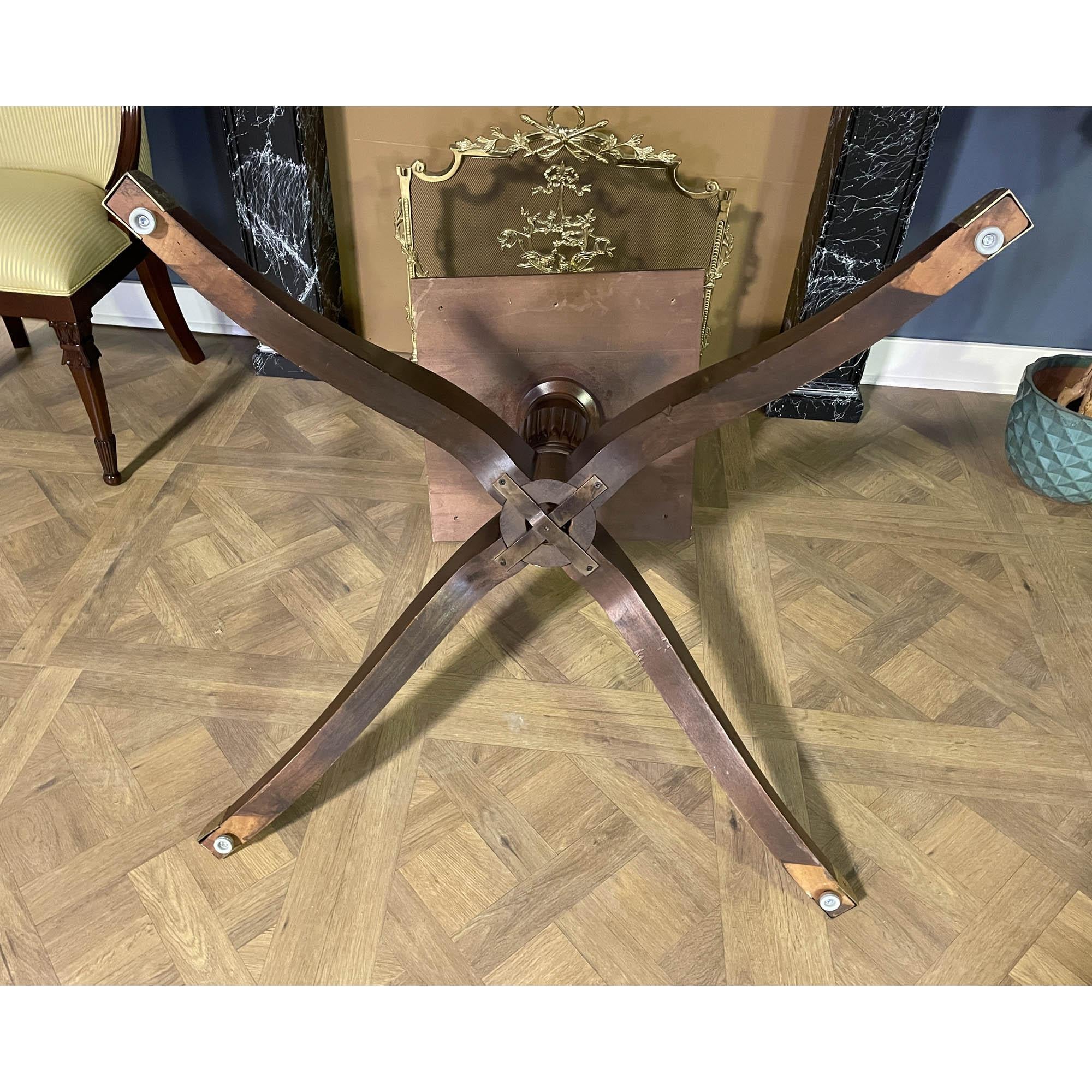 Fin du 20e siècle Table de conférence vintage en acajou à bandes en vente
