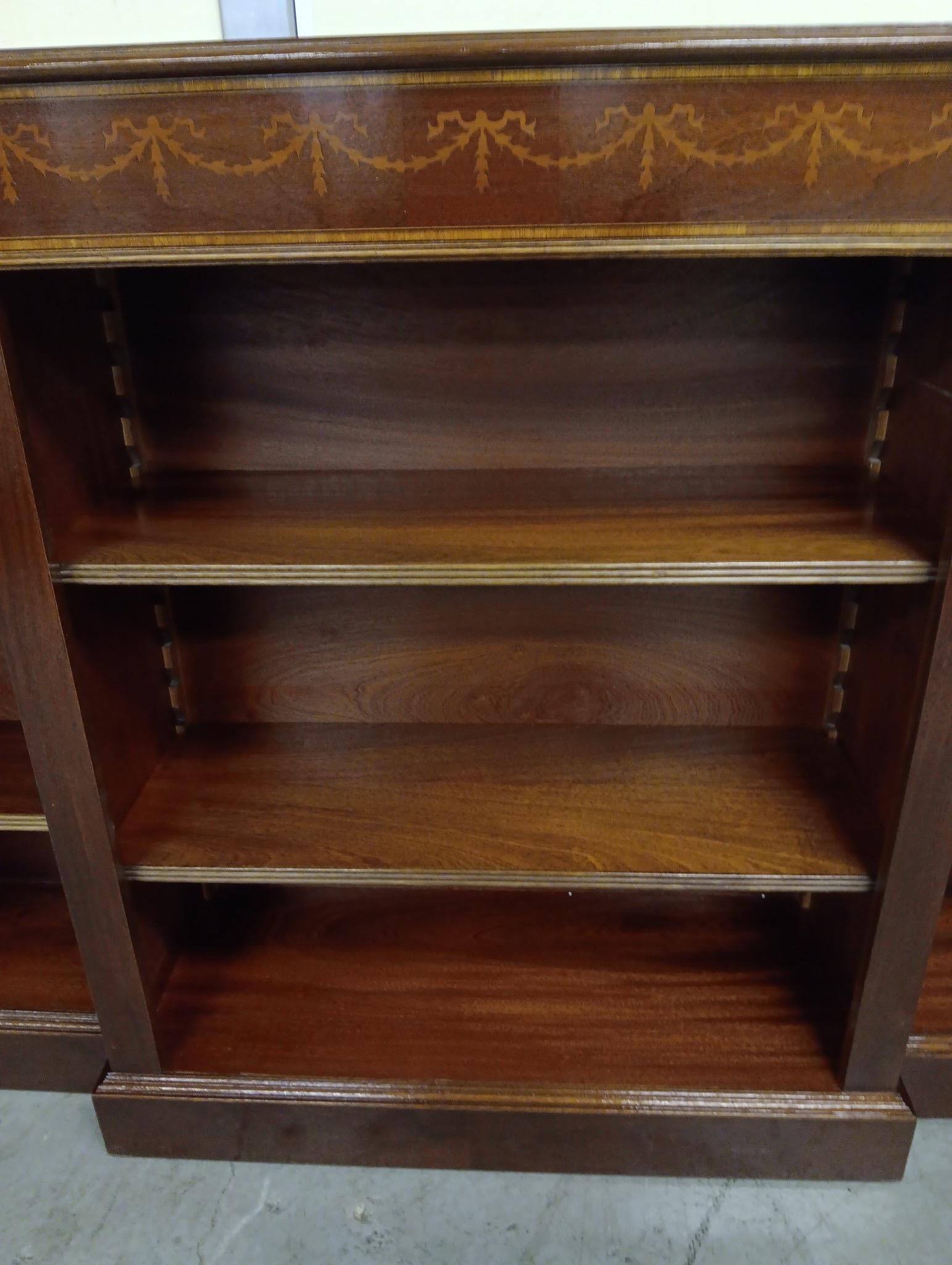 Vintage Banded Mahogany Sheridan  Style Triple Shelf Open Bookcase 7
