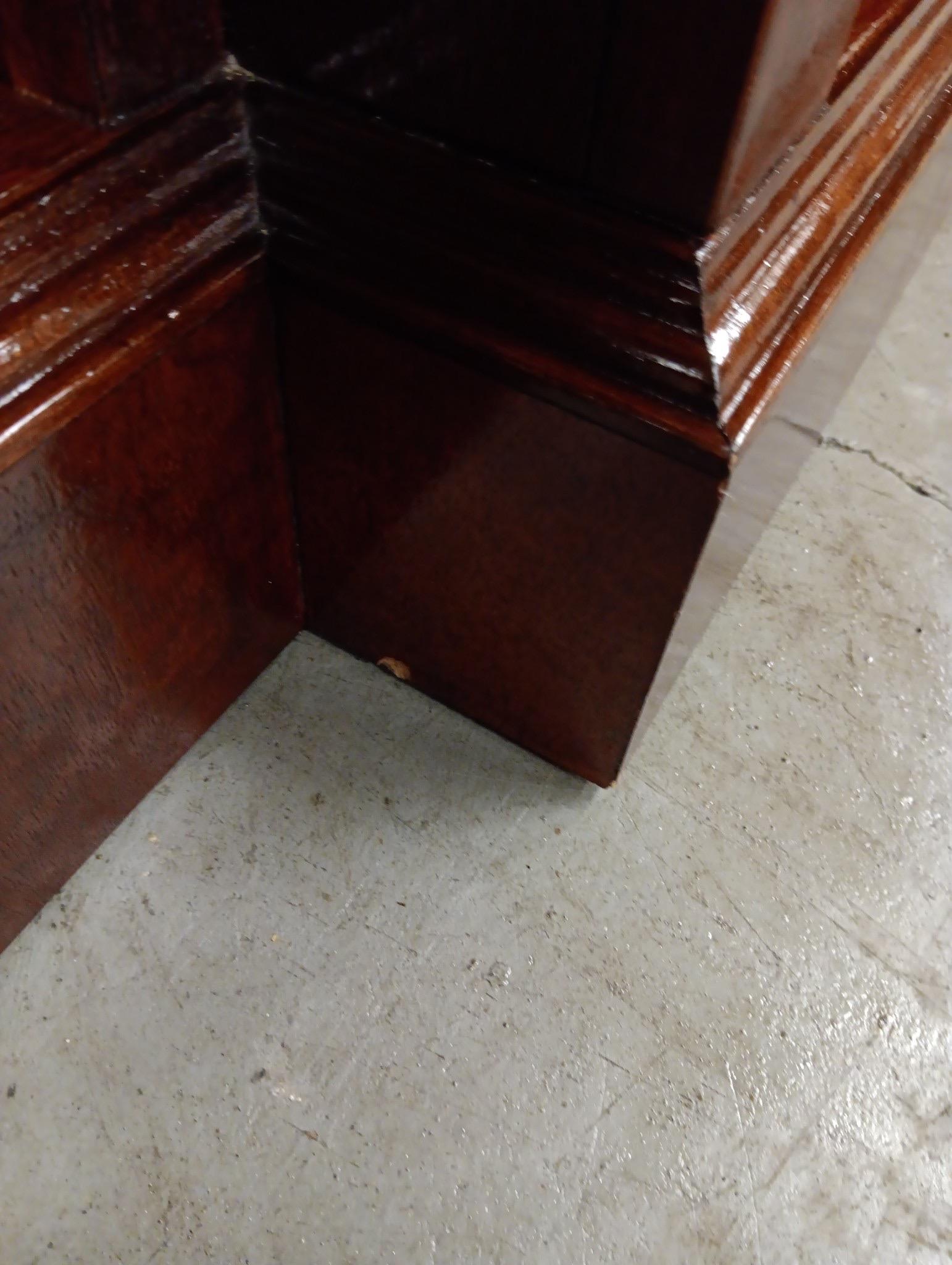 Vintage Banded Mahogany Sheridan  Style Triple Shelf Open Bookcase 9