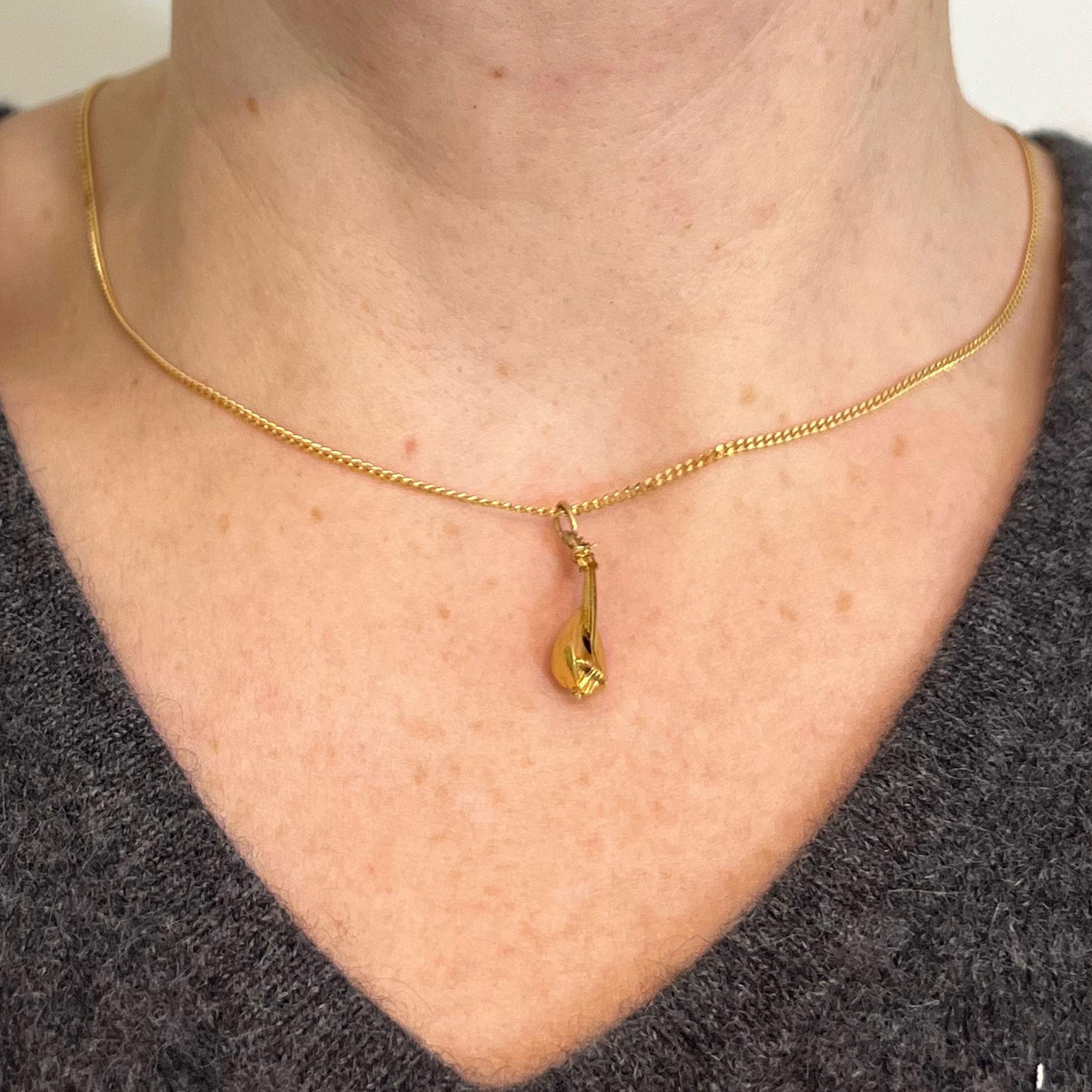 Vintage Banjo Sitar 18K Yellow Gold Charm Pendant For Sale 1