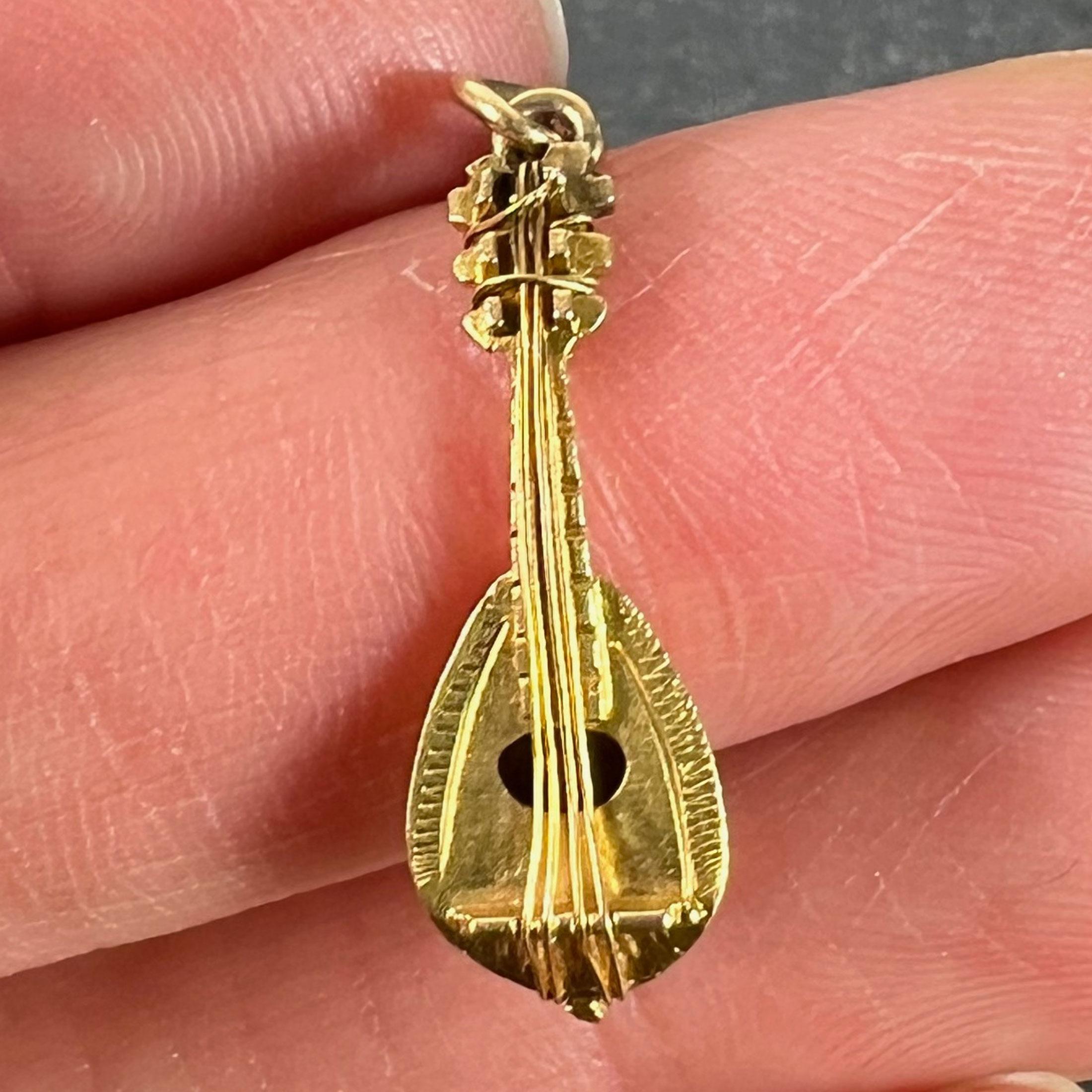 Vintage Banjo Sitar 18K Yellow Gold Charm Pendant For Sale 2