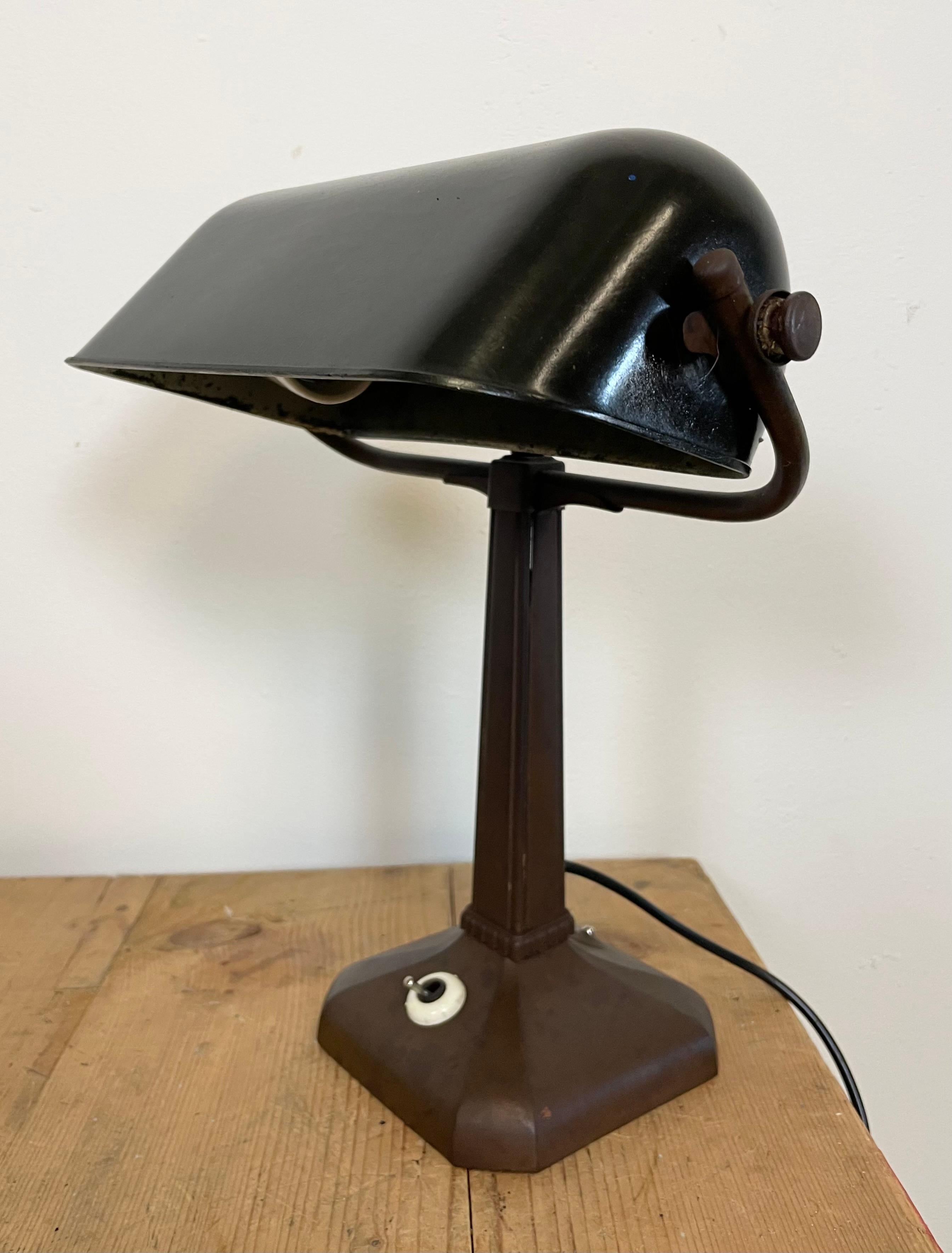 Vintage Bank Table Lamp, 1950s In Good Condition In Kojetice, CZ