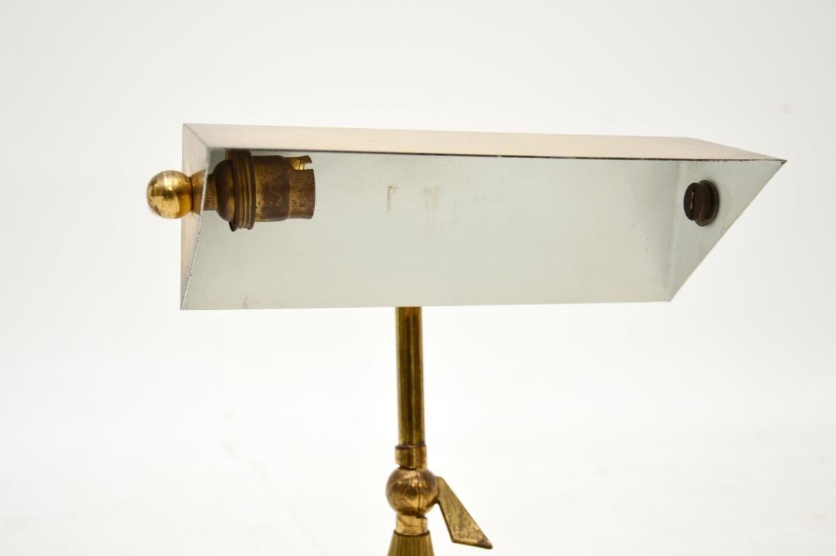 Lámpara de escritorio Vintage Bankers de latón macizo en venta 1
