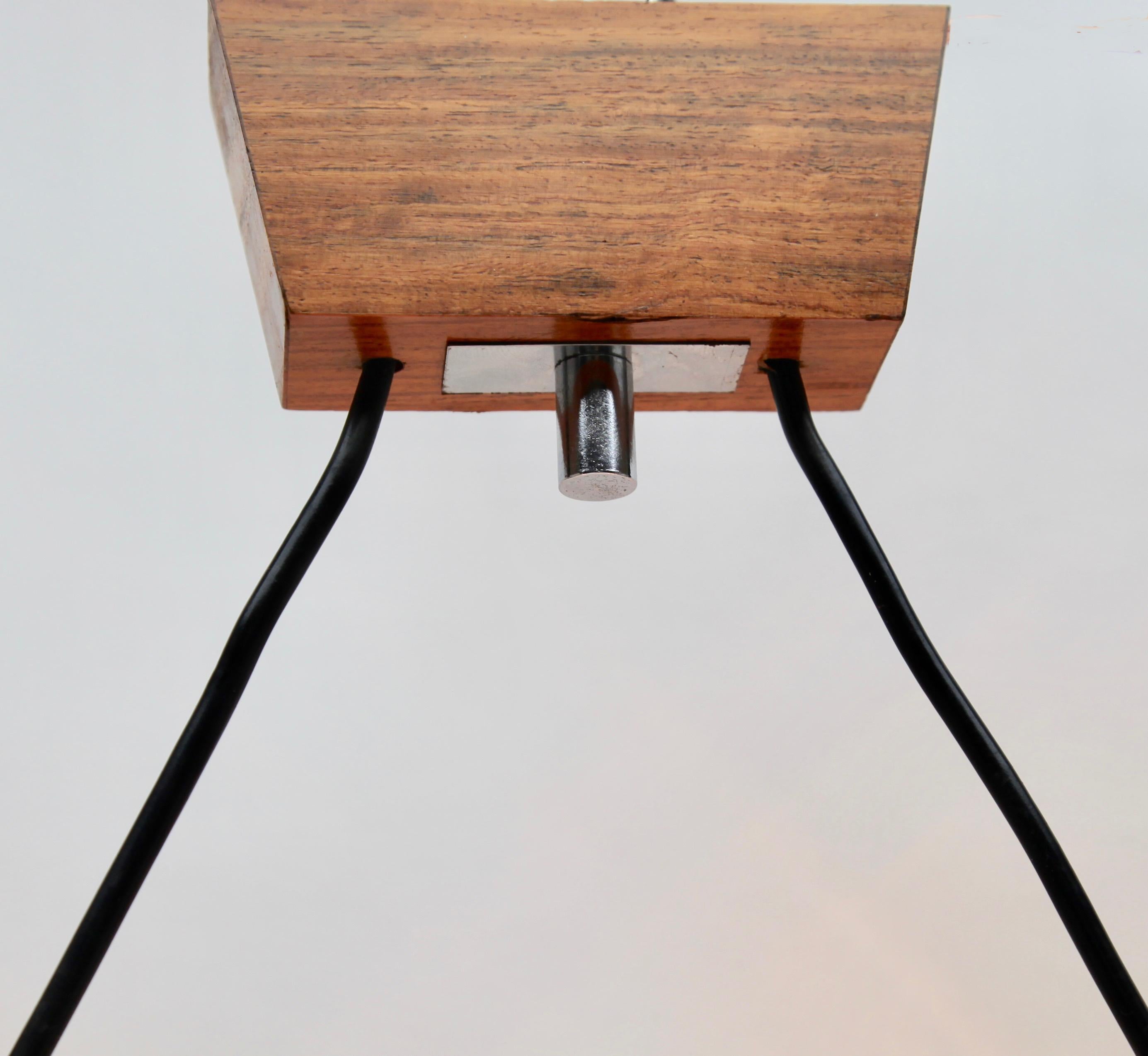 Fatto a macchina Lampadario da bar vintage a 2 bracci in teak, cromo e vetro nello stile di Kalmar in vendita
