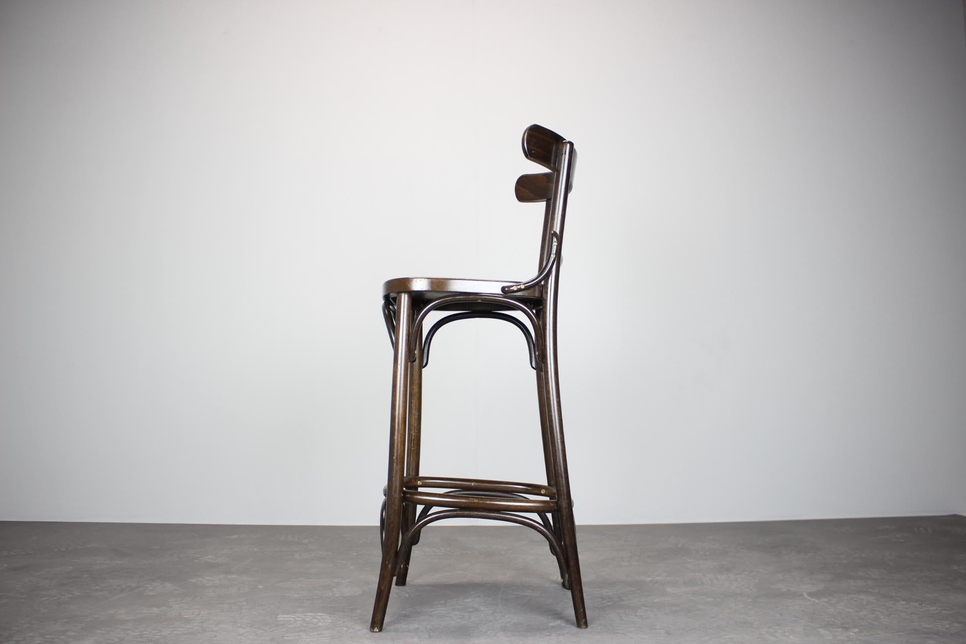 Taburete de bar vintage by TON, 1980 Moderno de mediados de siglo en venta