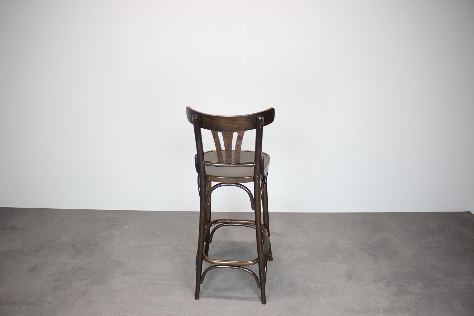 Taburete de bar vintage by TON, 1980 en venta 1