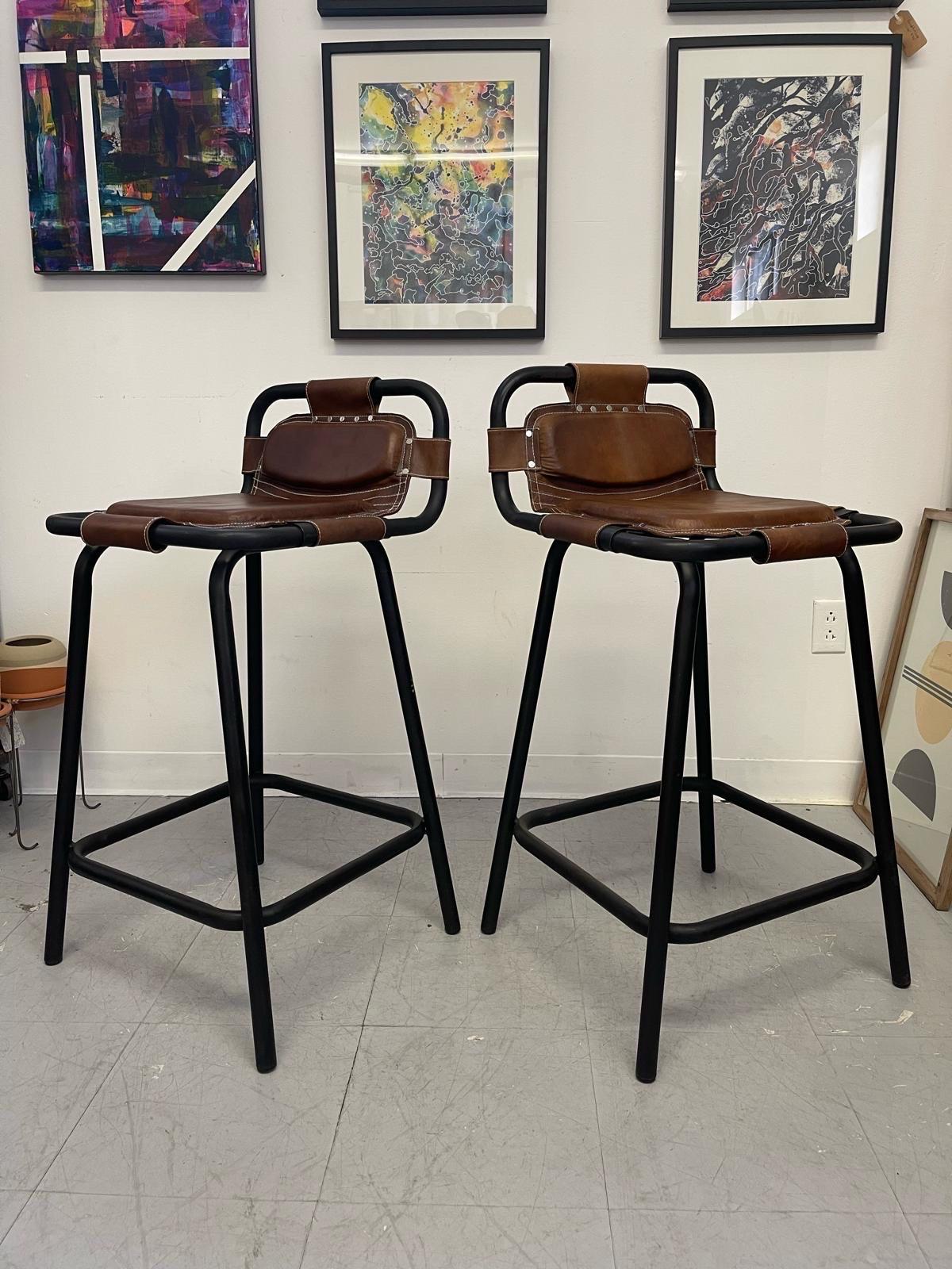 Vintage Bar Stools With Leather Seats and Black Metal Frame. 2 Available.$295/E In Good Condition For Sale In Seattle, WA