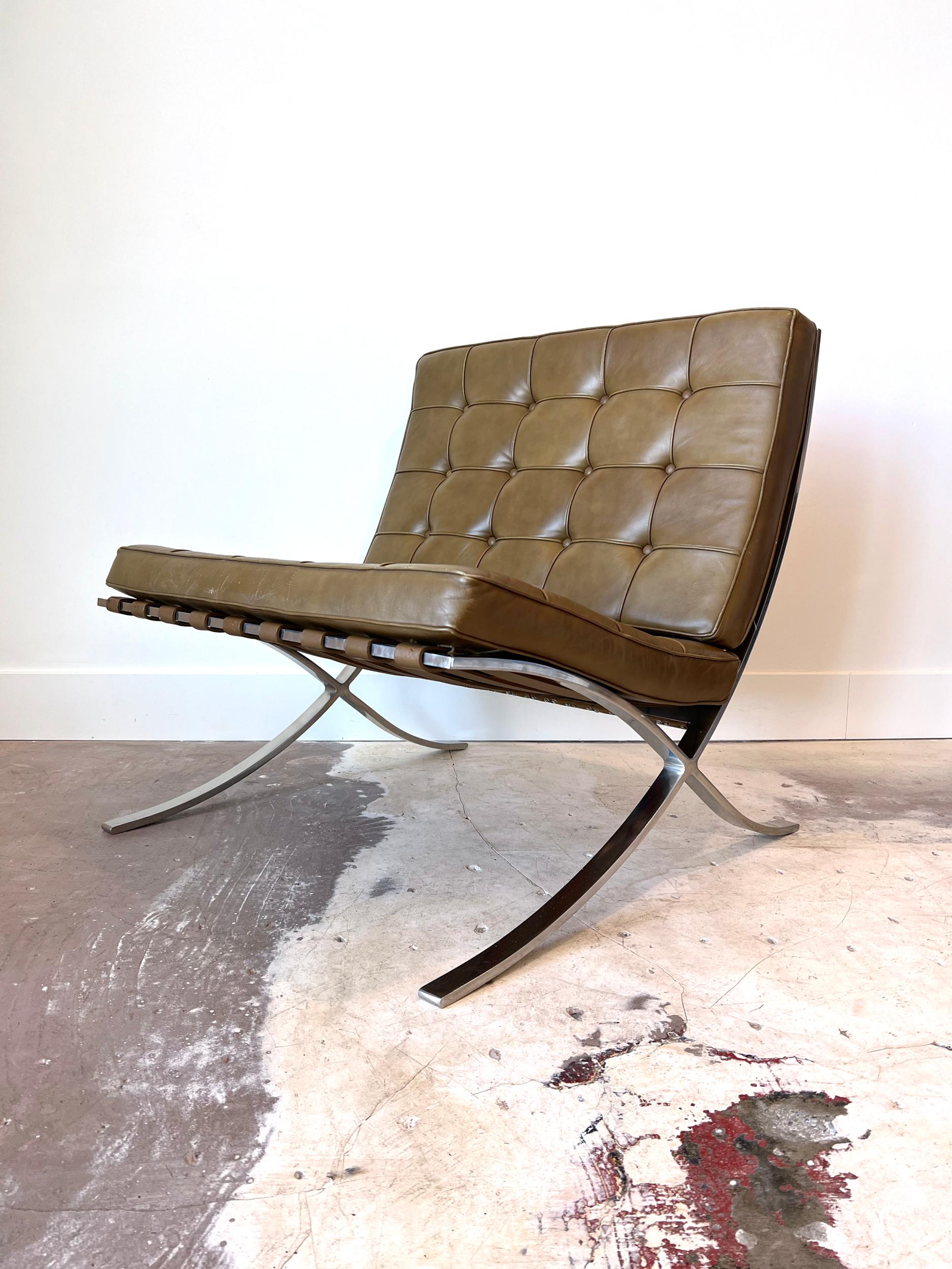 Barcelona-Stühle im Vintage-Stil von Ludwig Mies Van der Rohe für Knoll, 1960er Jahre 1